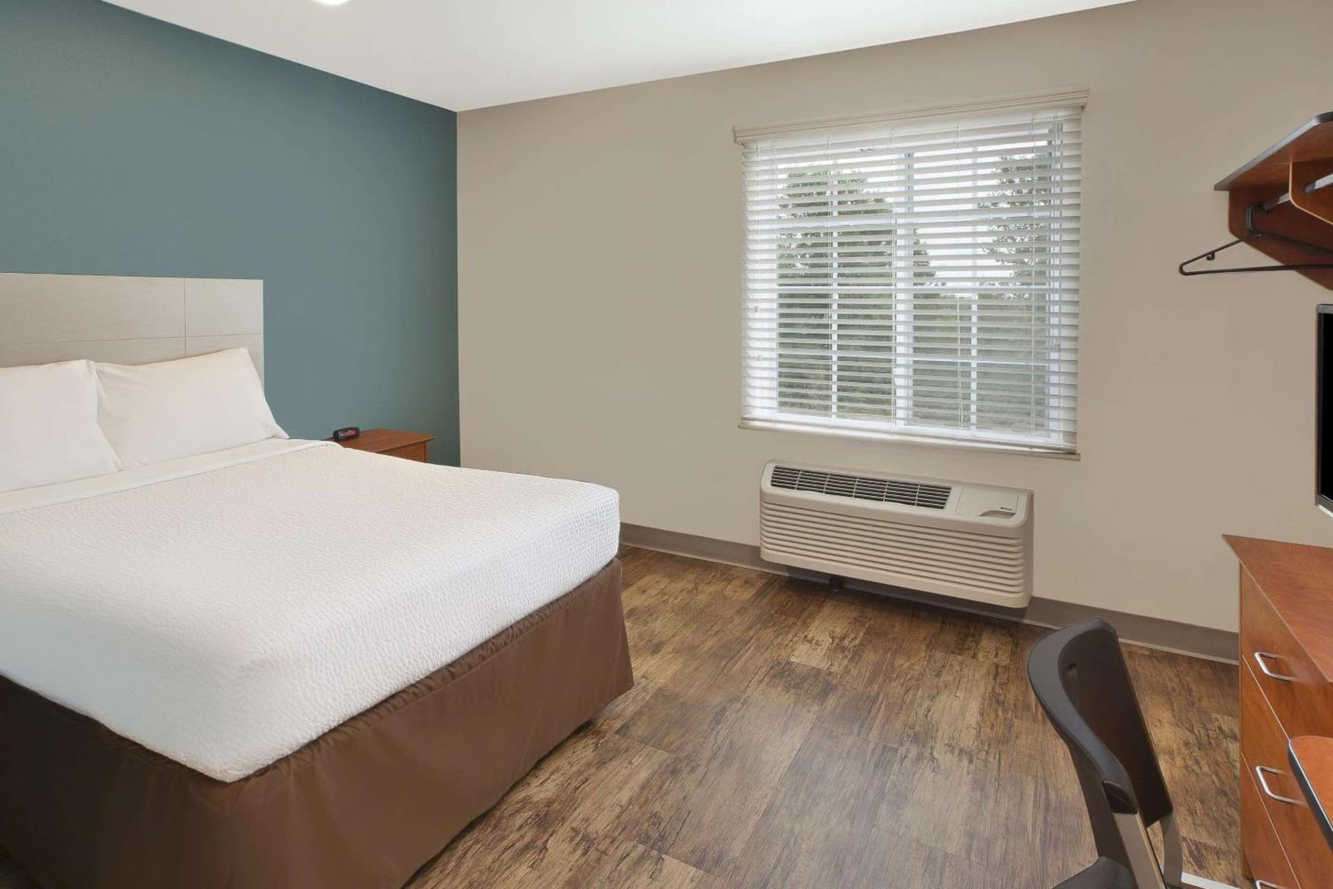 WoodSpring Suites St Louis St Charles property views in St. Charles, MO — gallery photo 3
