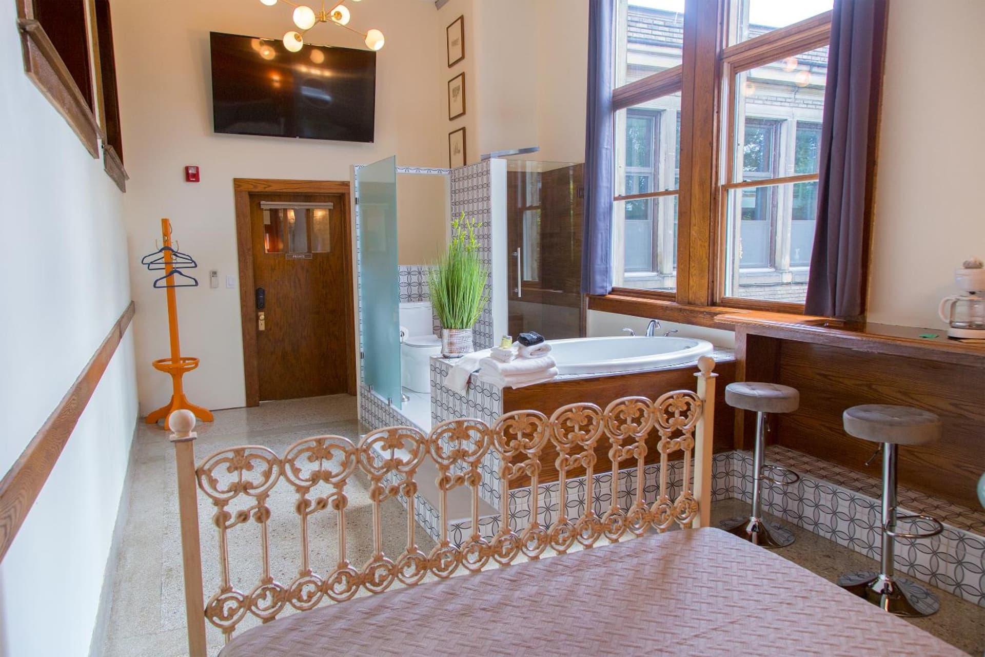 School 31 Lofts gallery photo in Rochester, NY — image 58