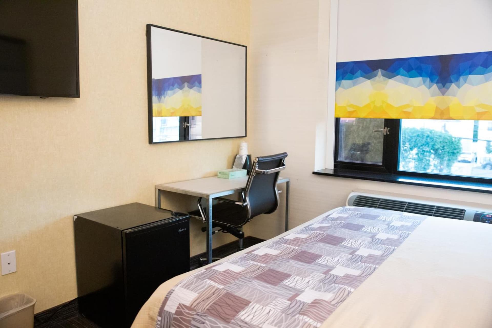 7 Days Hotel gallery photo in Bronx, NY — image 25