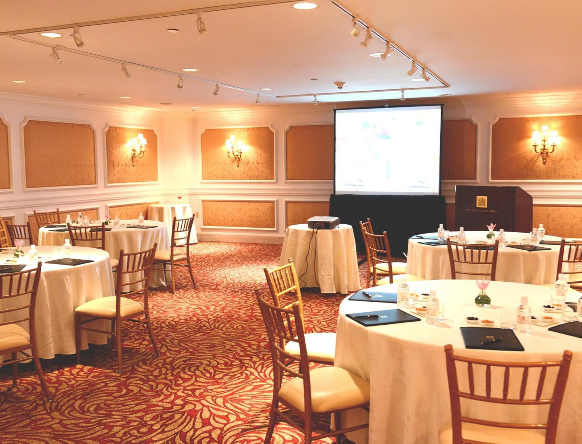 Garden City Hotel gallery photo in Garden City, NY — image 32
