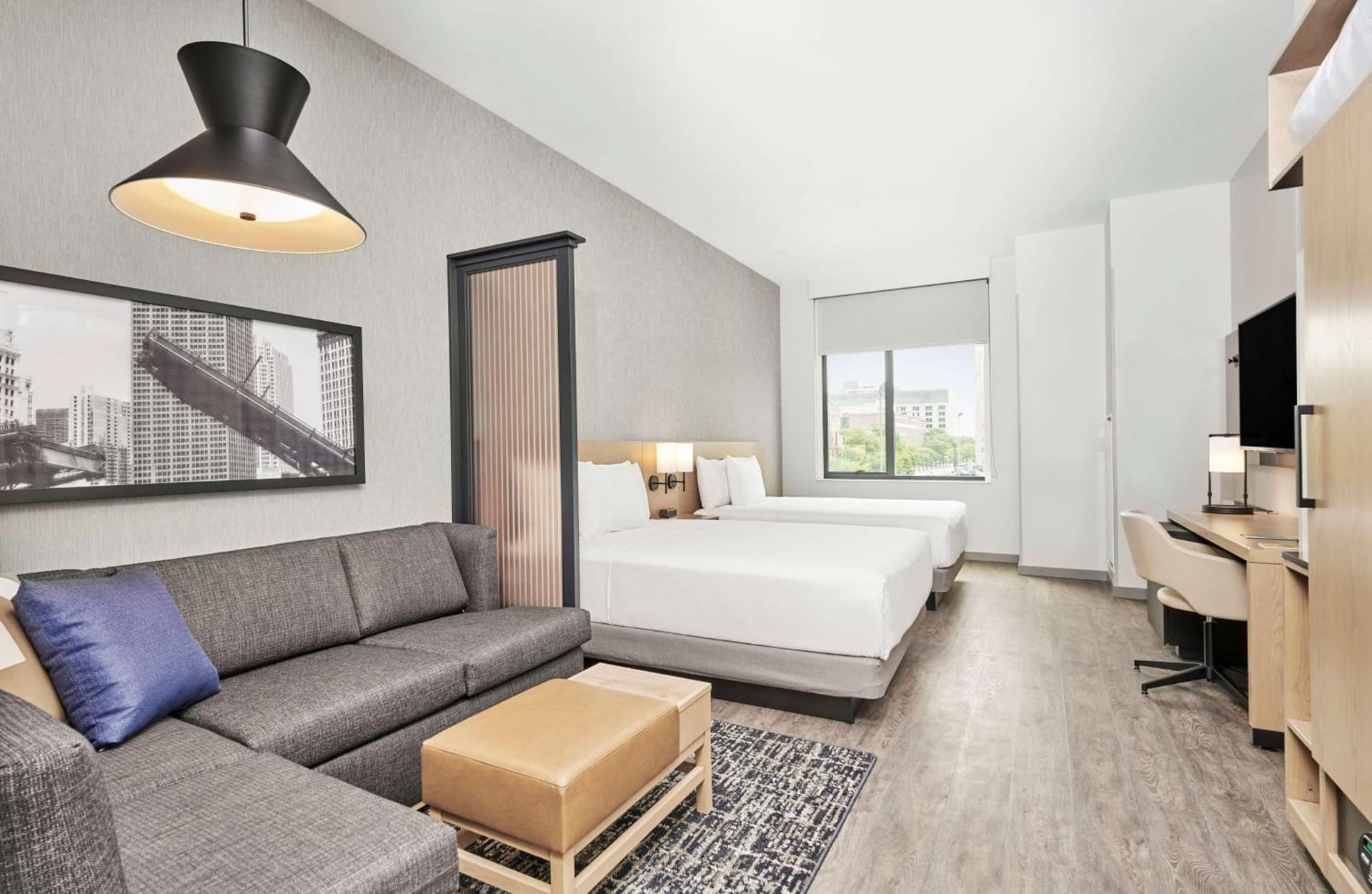 Hyatt Place Chicago Medical/University District property views in Chicago, IL — gallery photo 3