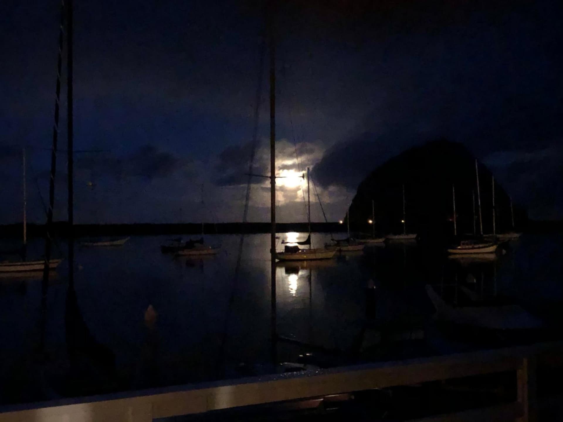 Gray's Inn & Gallery gallery photo in Morro Bay, CA — image 112