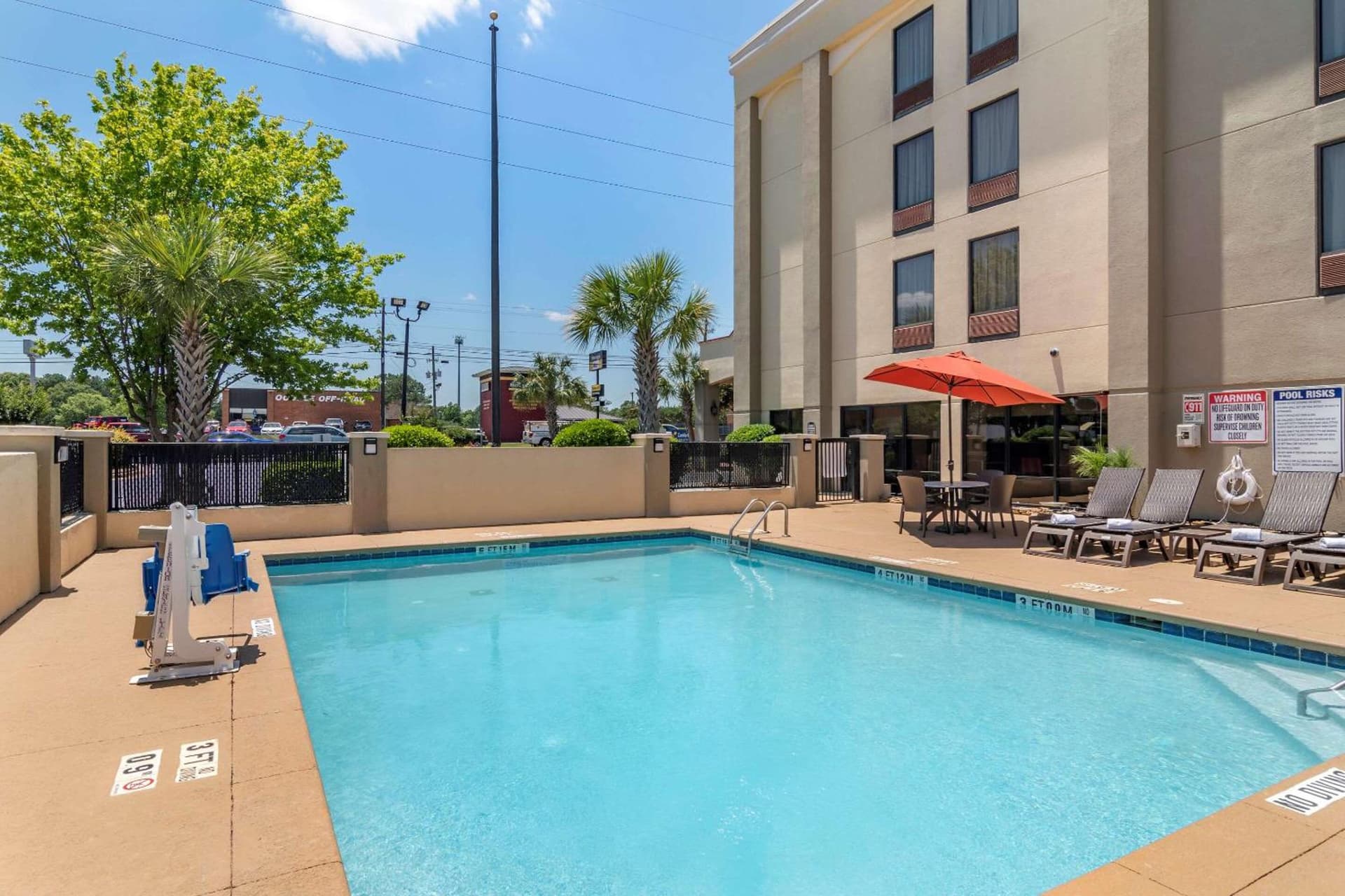 Comfort Inn & Suites Athens North gallery photo in Athens, GA — image 11