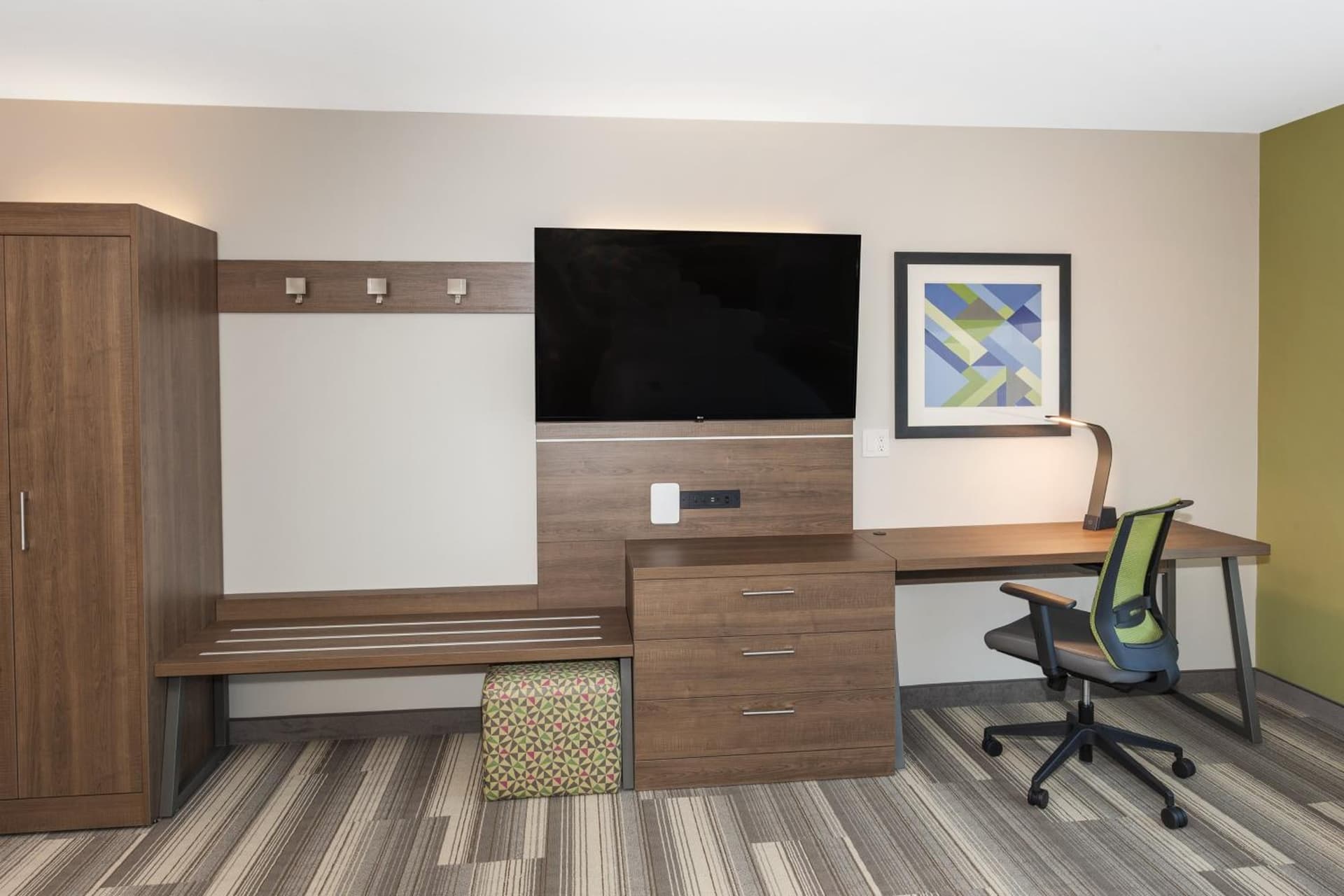 Holiday Inn Express & Suites - Hudson I-94 by IHG property views in Hudson, WI — gallery photo 3