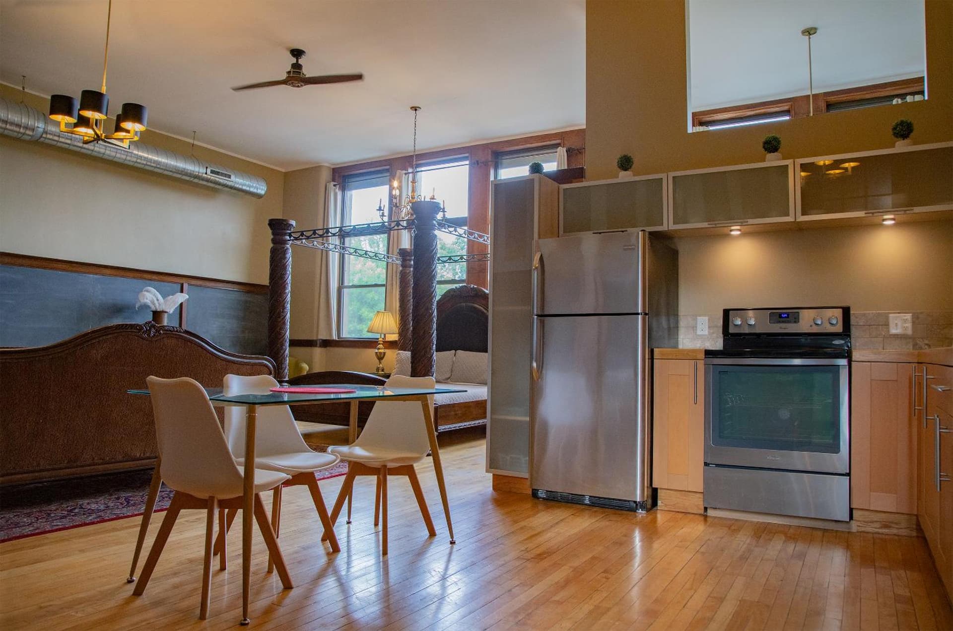 School 31 Lofts gallery photo in Rochester, NY — image 52
