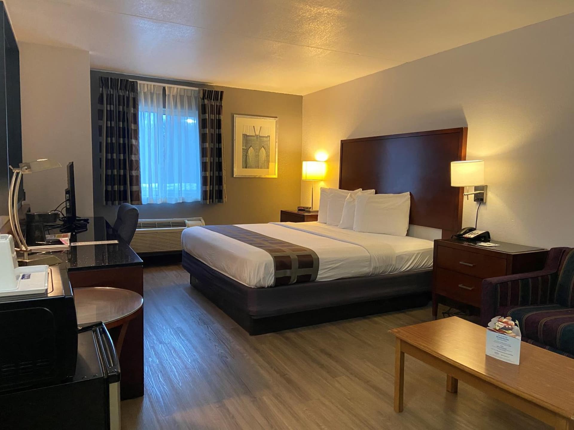 Travelodge Inn & Suites by Wyndham Albany gallery photo in Albany, NY — image 31