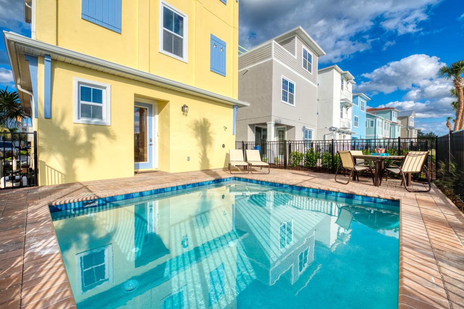 Margaritaville Resort Orlando with H2O Waterpark gallery photo in Orlando, FL — image 114