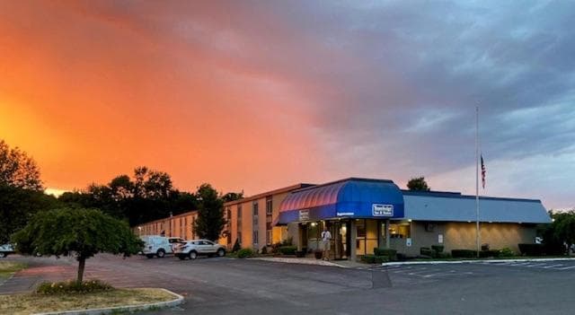 Travelodge Inn & Suites by Wyndham Albany gallery photo in Albany, NY — image 15