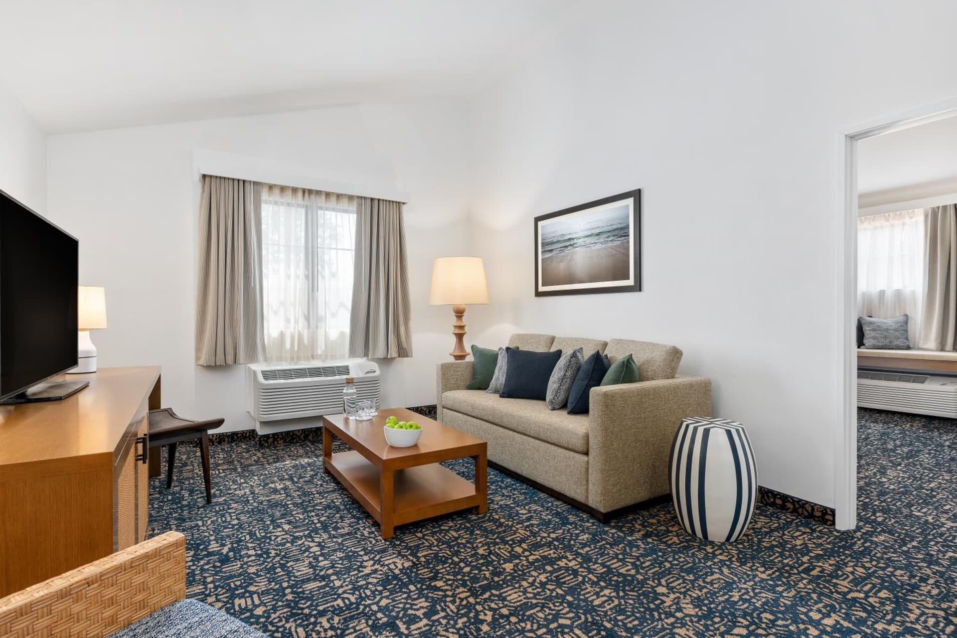 Mason Beach Inn gallery photo in Santa Barbara, CA — image 7