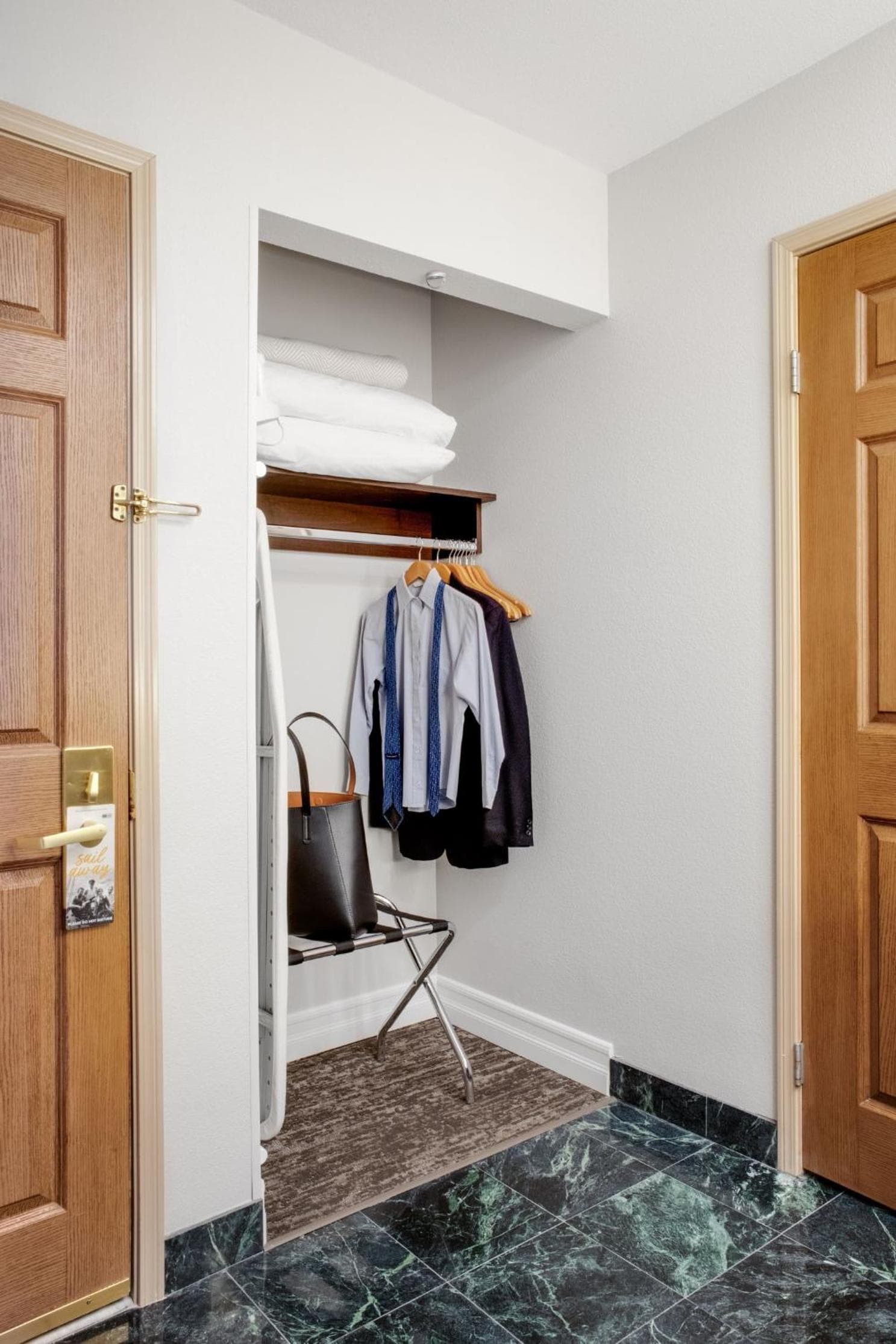 Ayres Suites Mission Viejo - Lake Forest gallery photo in Mission Viejo, CA — image 6