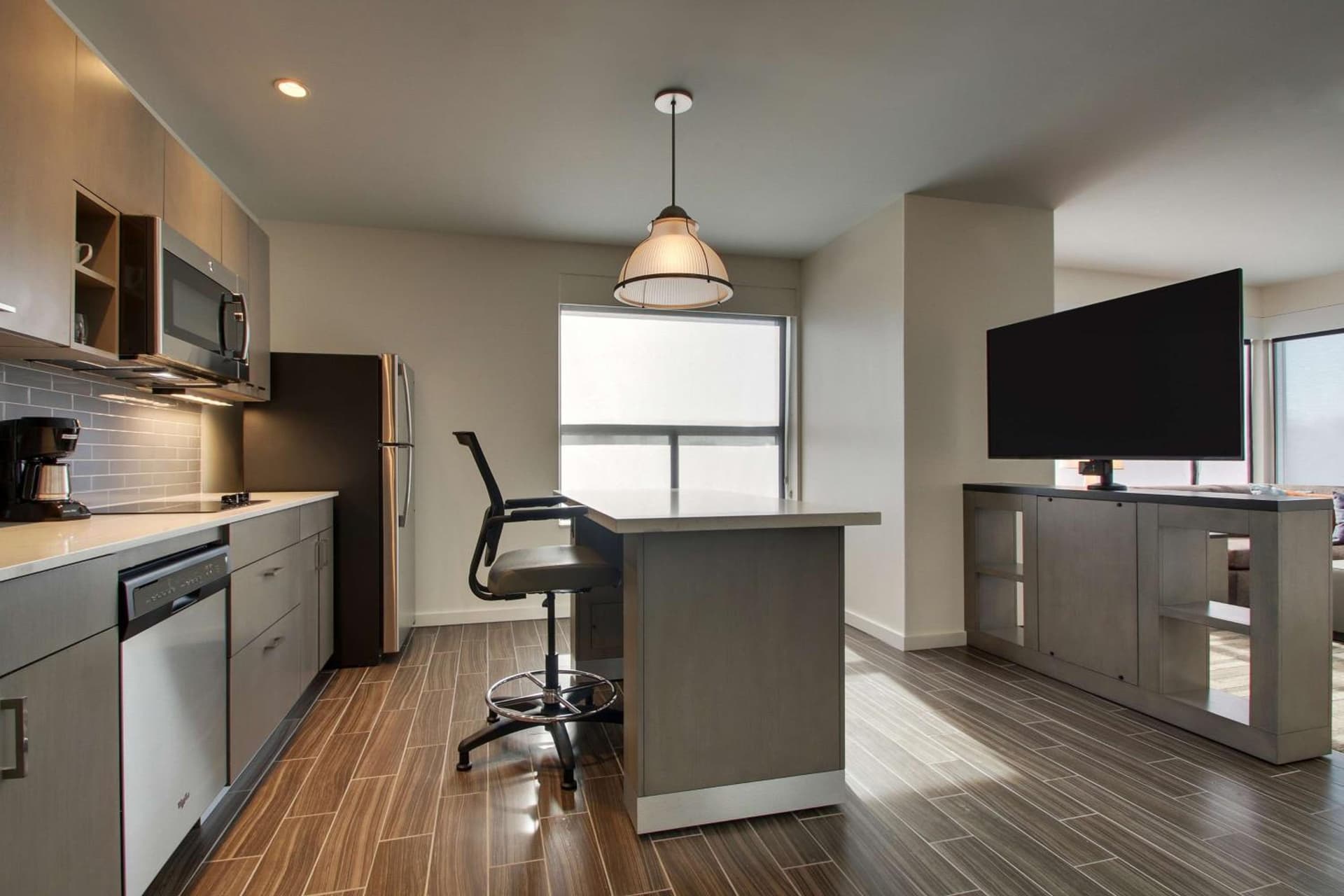 Hyatt House Oak Brook gallery photo in Oak Brook, IL — image 45