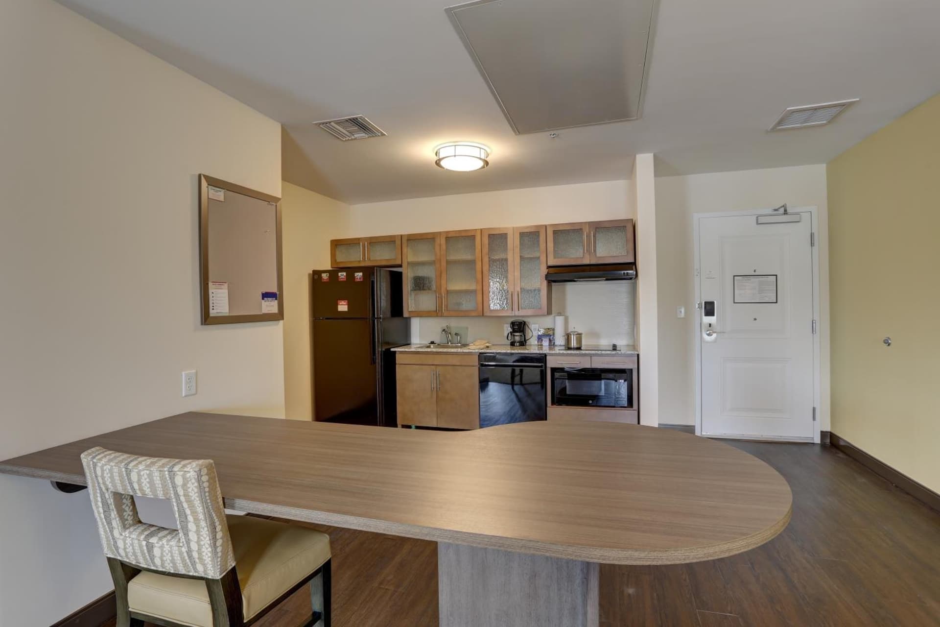 Candlewood Suites - Safety Harbor by IHG interior in Safety Harbor, FL — gallery photo 2