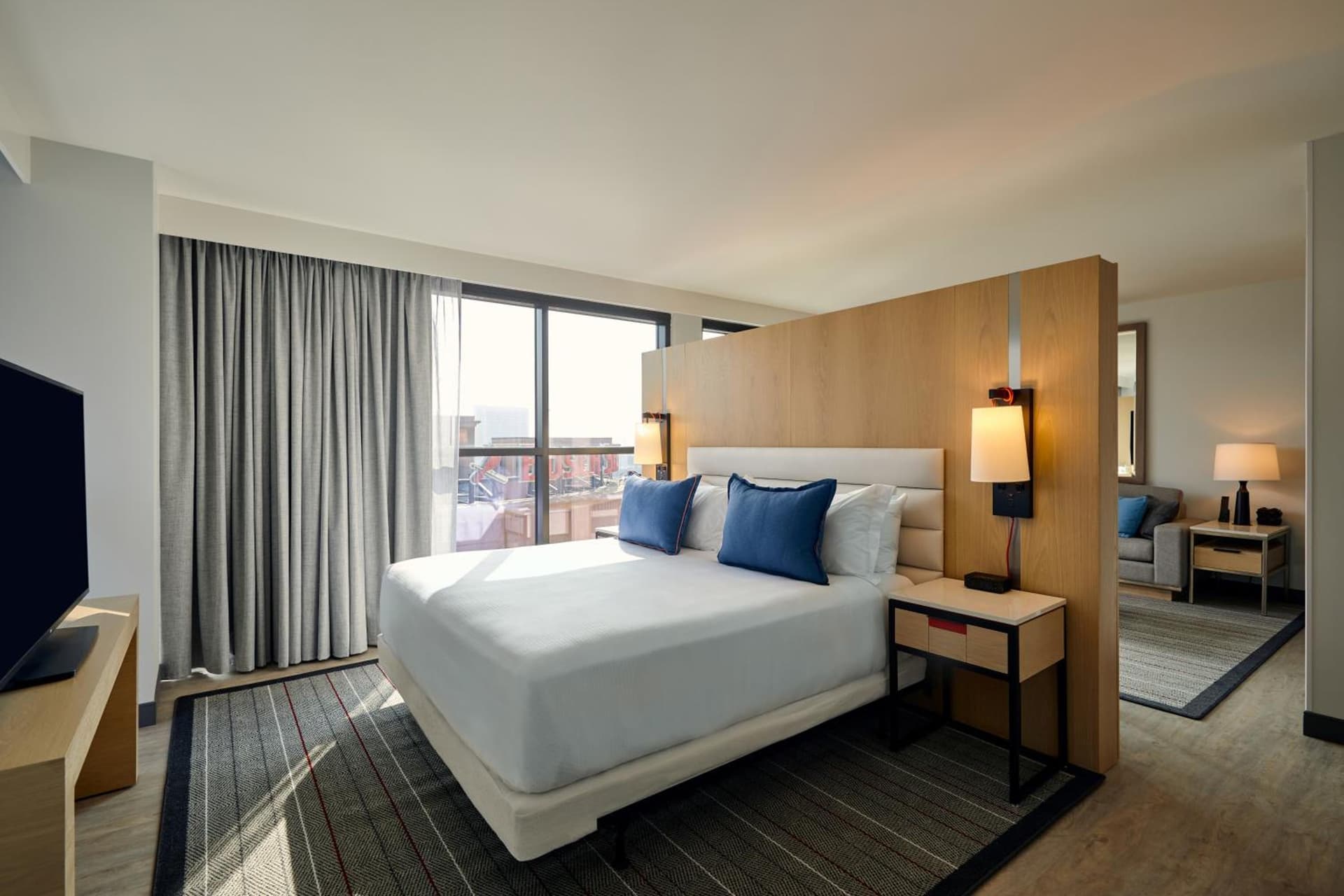 Live! by Loews - St. Louis gallery photo in Saint Louis, MO — image 11