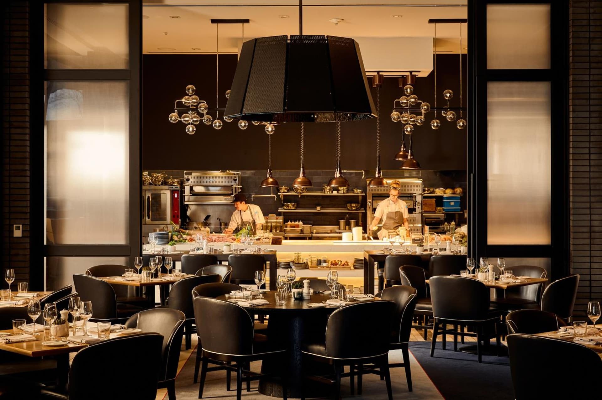 Live! by Loews - St. Louis interior in Saint Louis, MO — gallery photo 2
