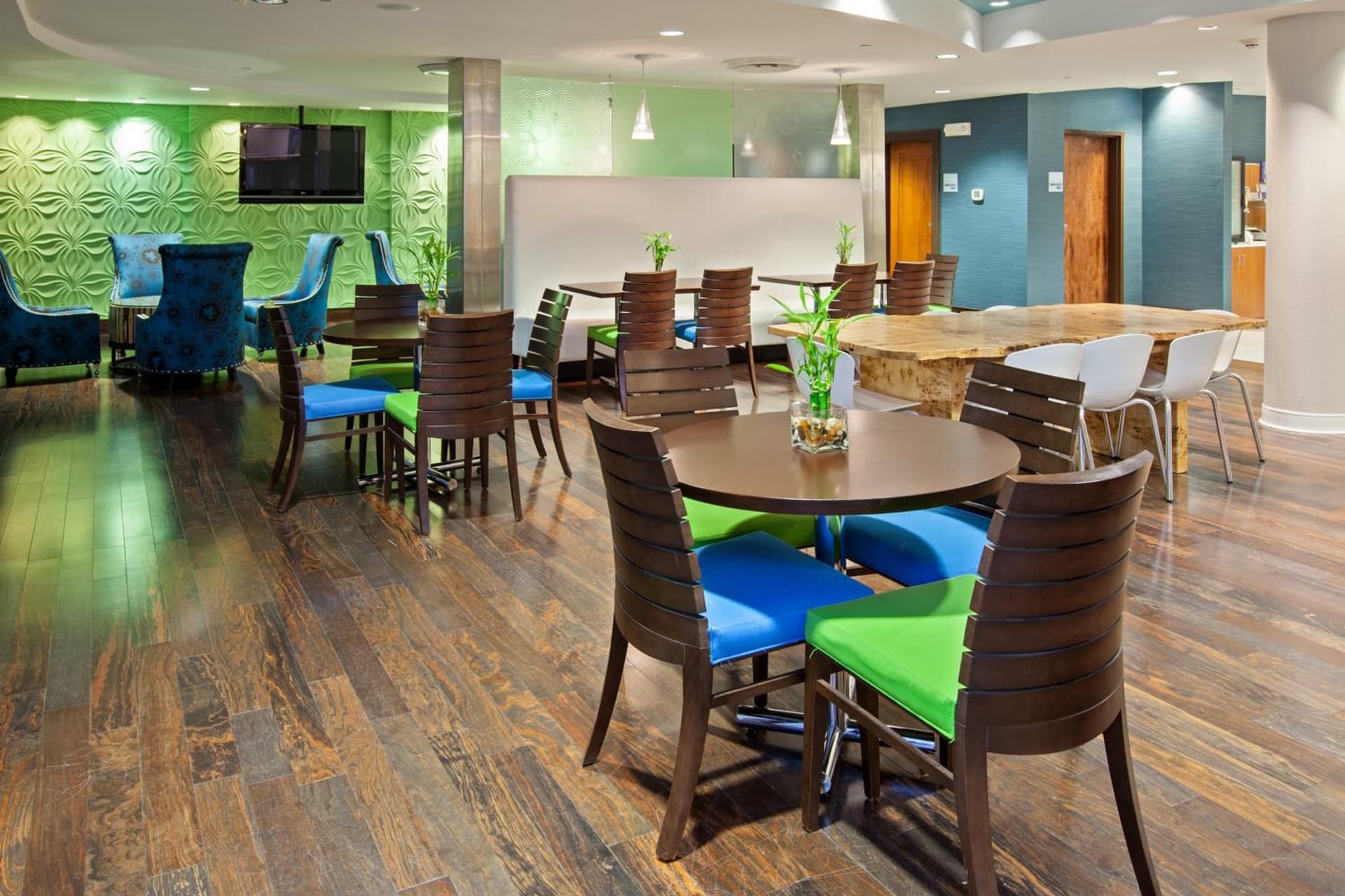 Holiday Inn Express Indianapolis - Fishers by IHG gallery photo in Fishers, IN — image 17