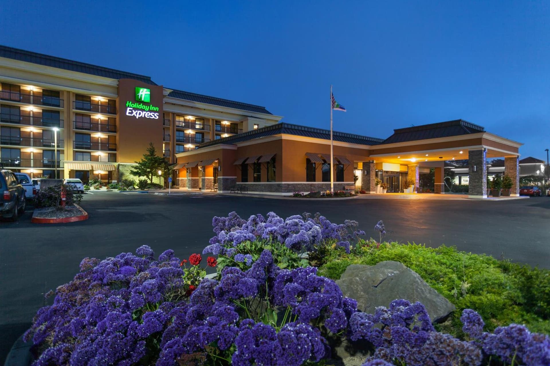 Holiday Inn Express at Monterey Bay by IHG gallery photo in Seaside, CA — image 17