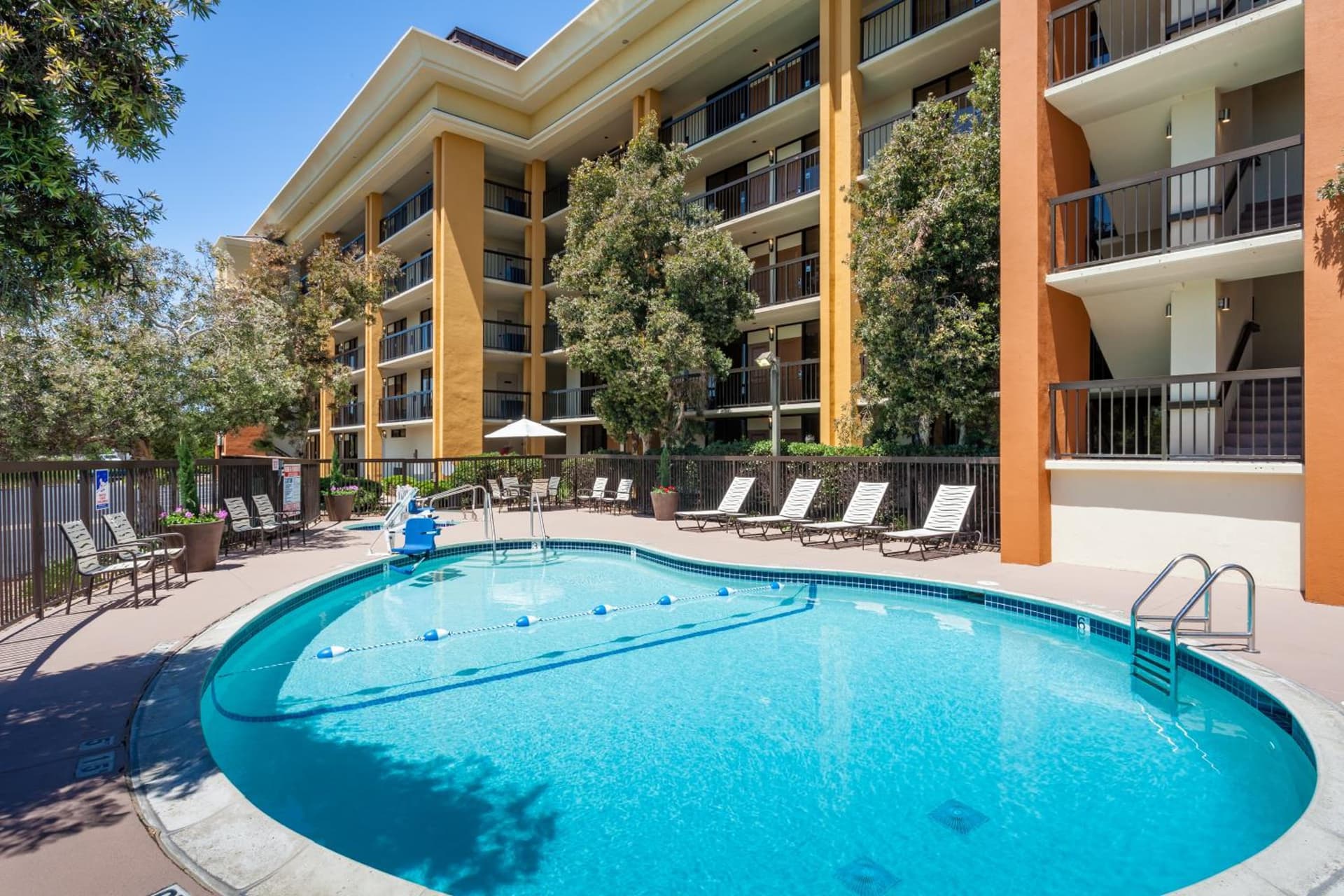 Holiday Inn Express at Monterey Bay by IHG interior in Seaside, CA — gallery photo 2