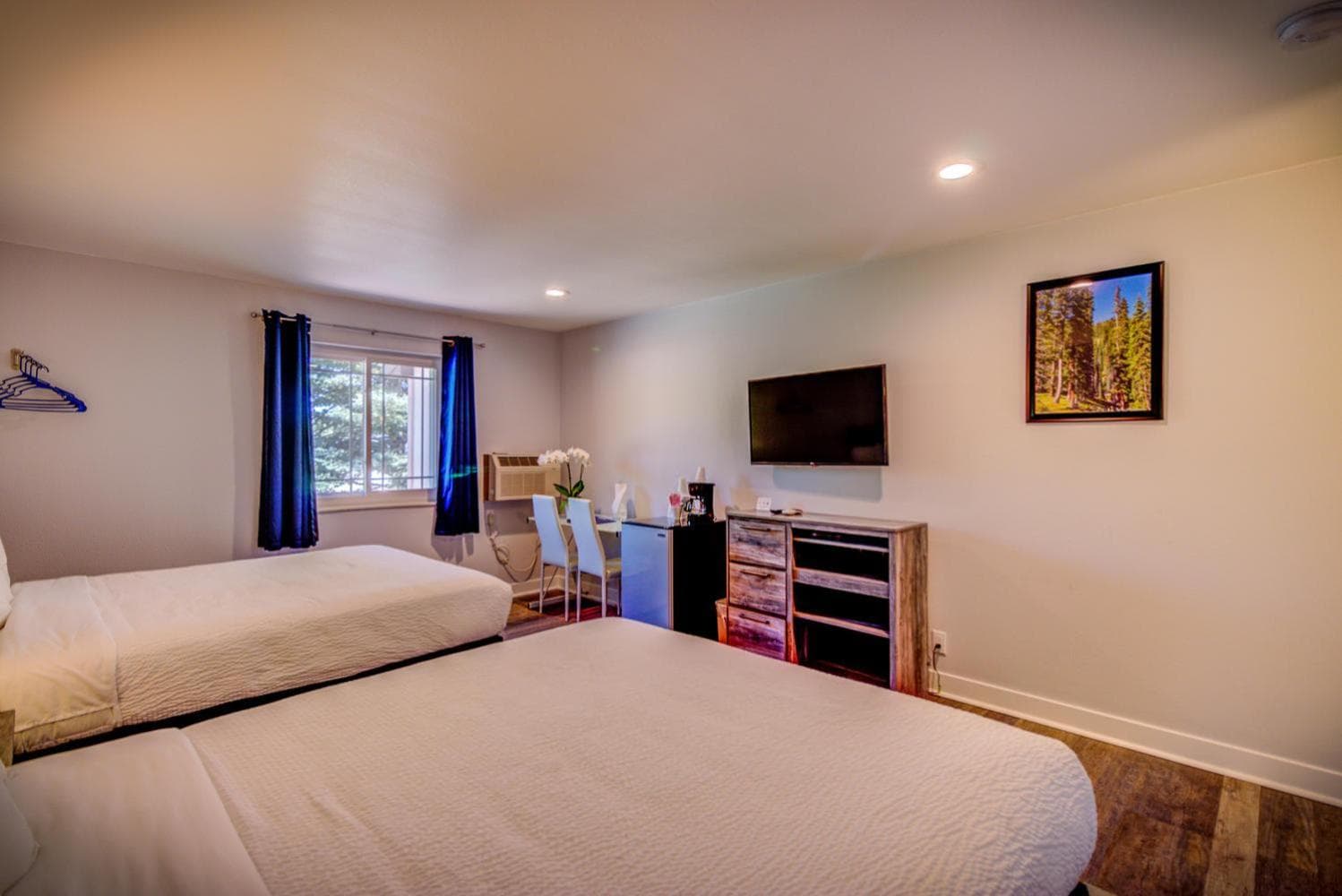 RiverWalk Inn property views in Pagosa Springs, CO — gallery photo 3
