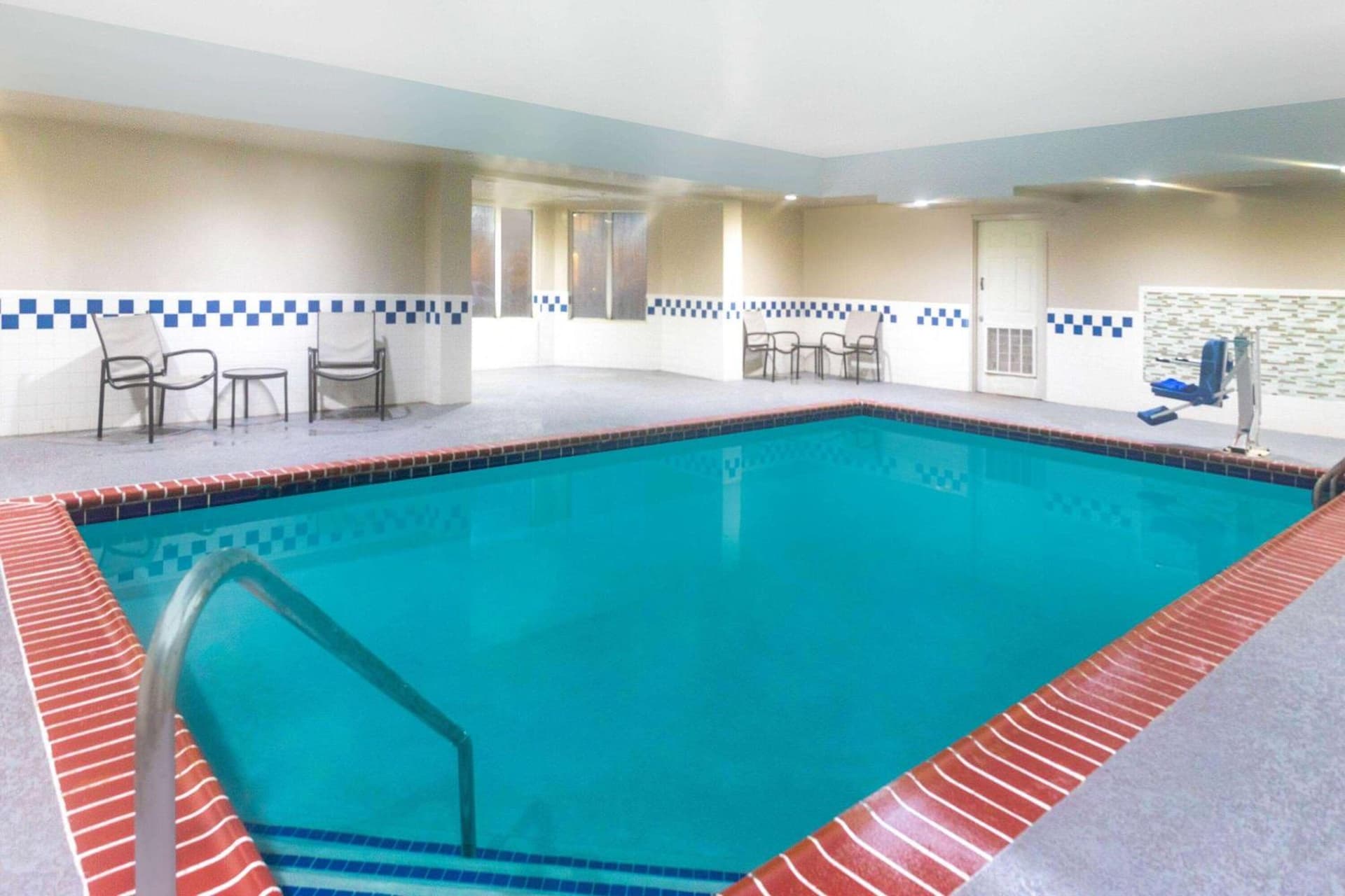 La Quinta by Wyndham Hopkinsville gallery photo in Hopkinsville, KY — image 4