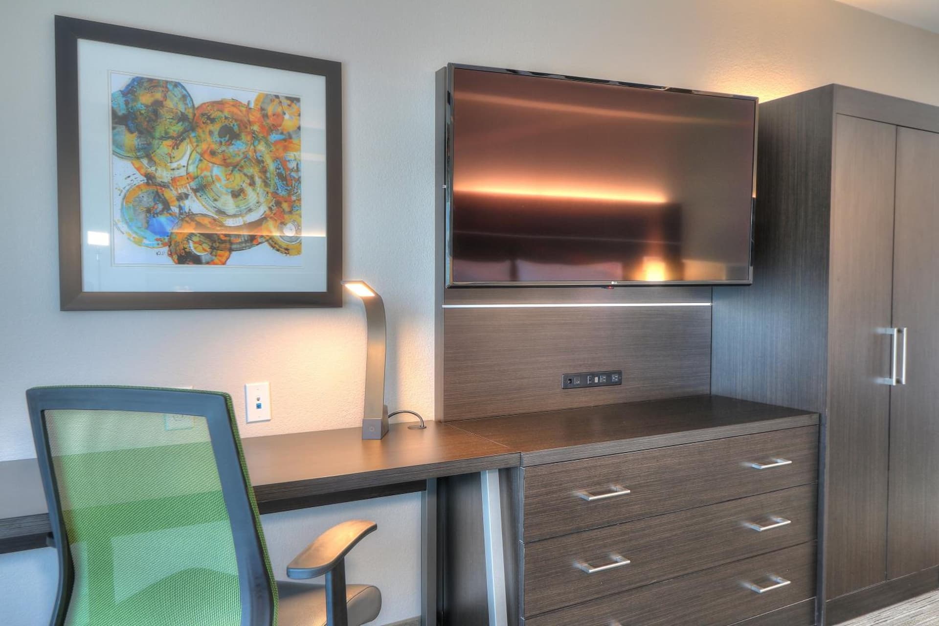 Holiday Inn Express Hotel & Suites Mobile Saraland by IHG gallery photo in Saraland, AL — image 68