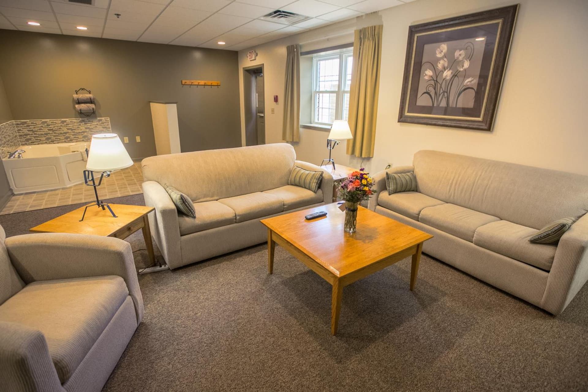 Lodging on the Square gallery photo in Berlin, OH — image 42