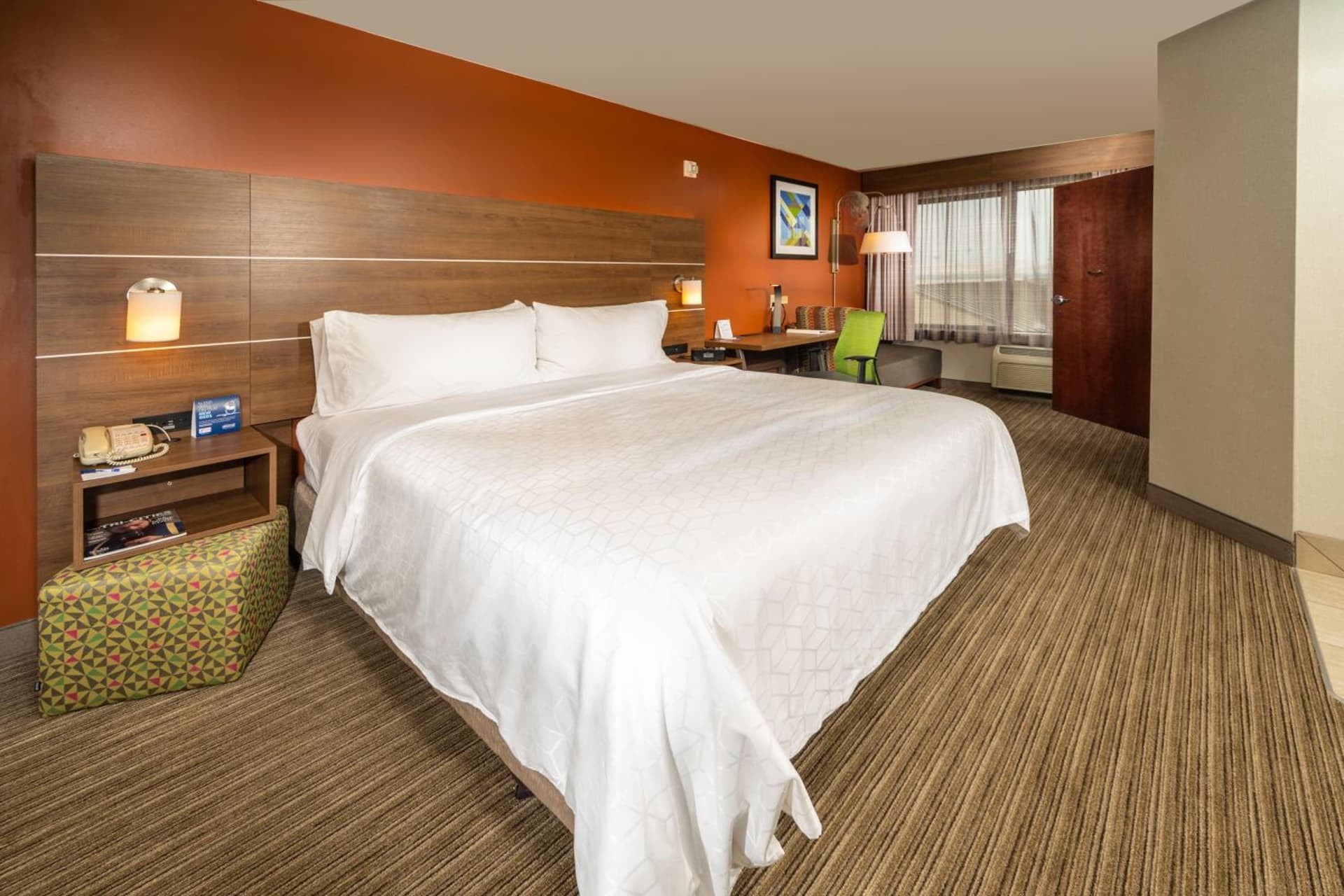 Holiday Inn Express Hotel & Suites Pasco-TriCities by IHG interior in Pasco, WA — gallery photo 2