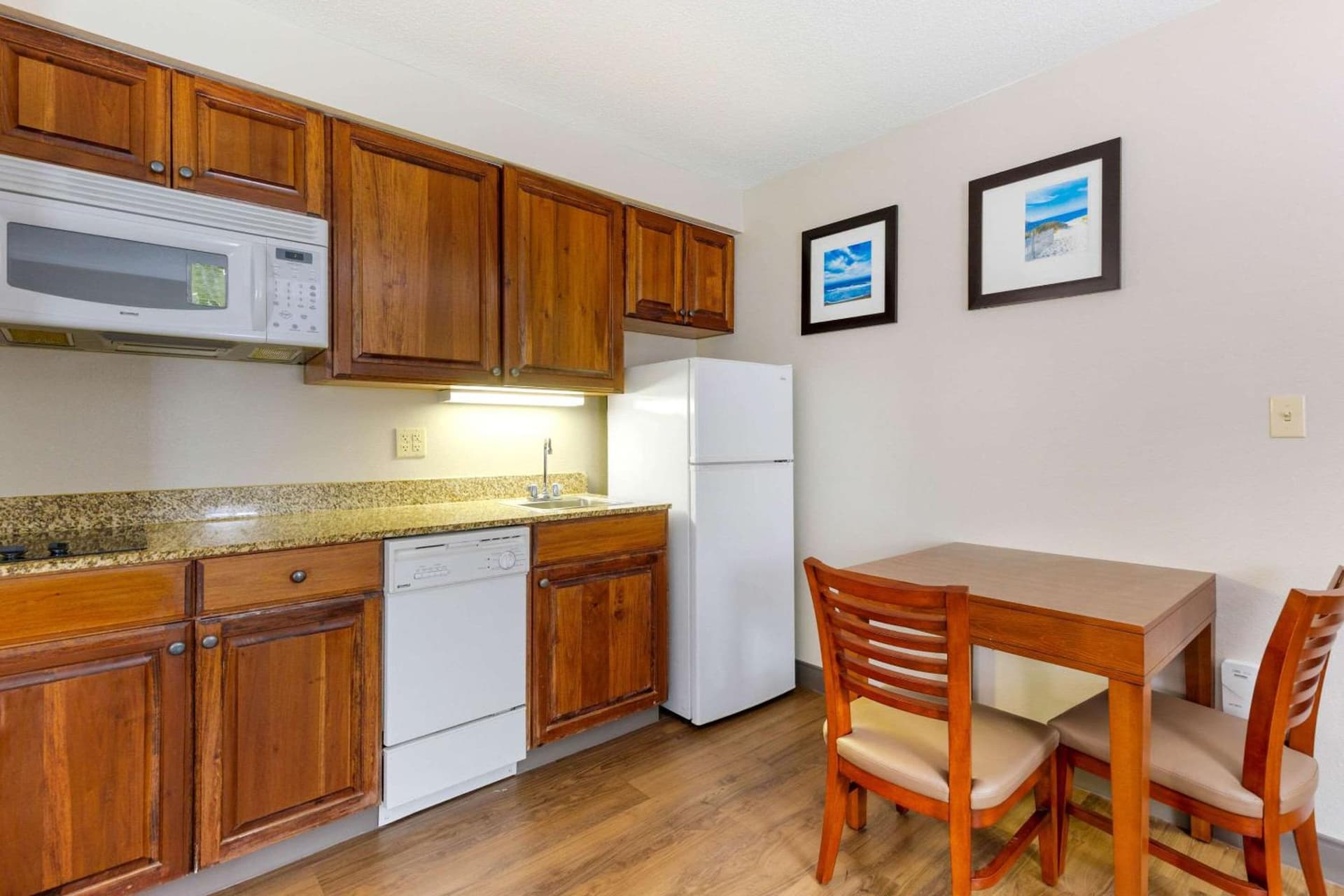 Comfort Inn & Suites Milford gallery photo in Milford, DE — image 4
