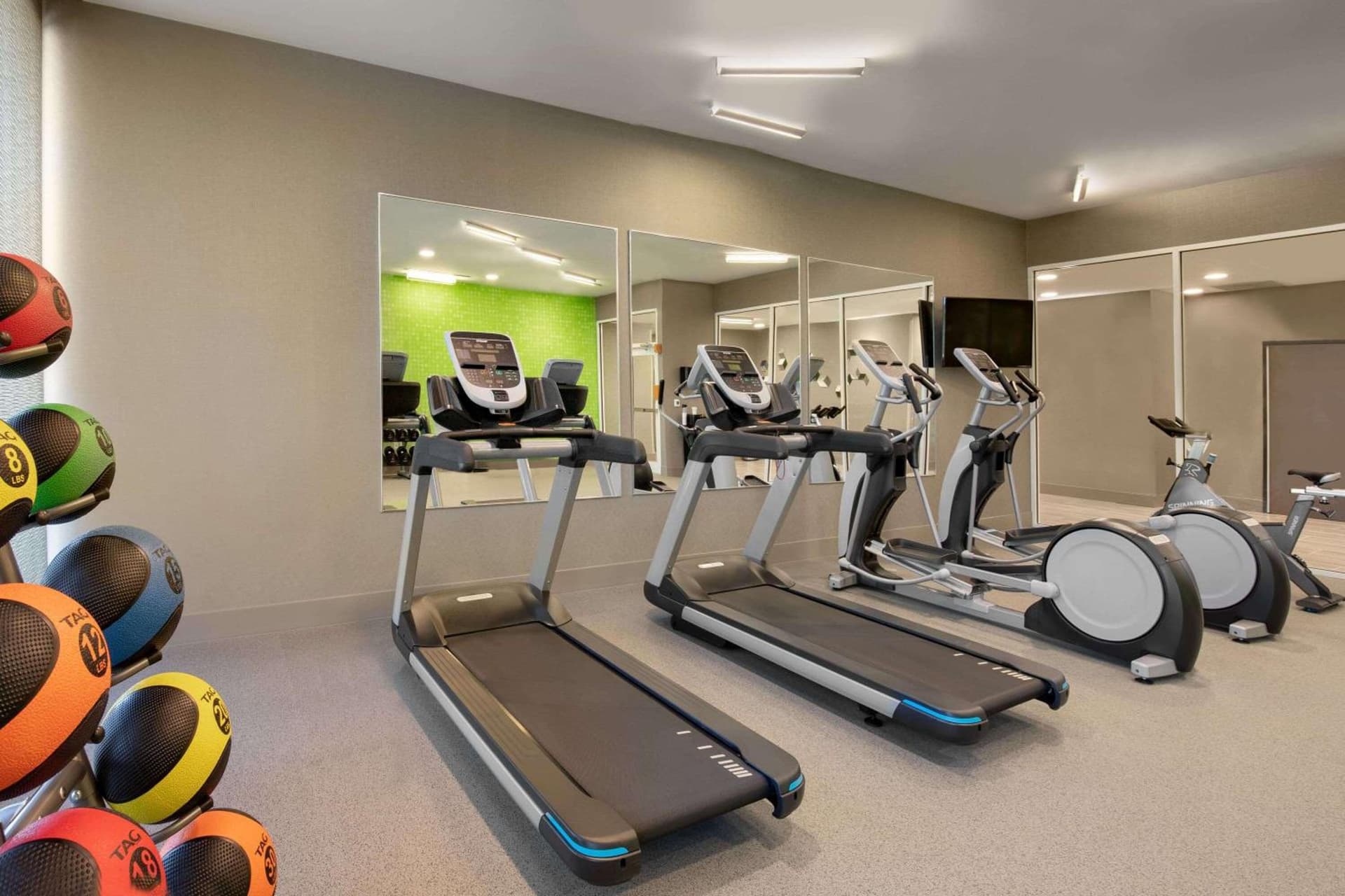 La Quinta Inn & Suites by Wyndham Braselton gallery photo in Braselton, GA — image 57
