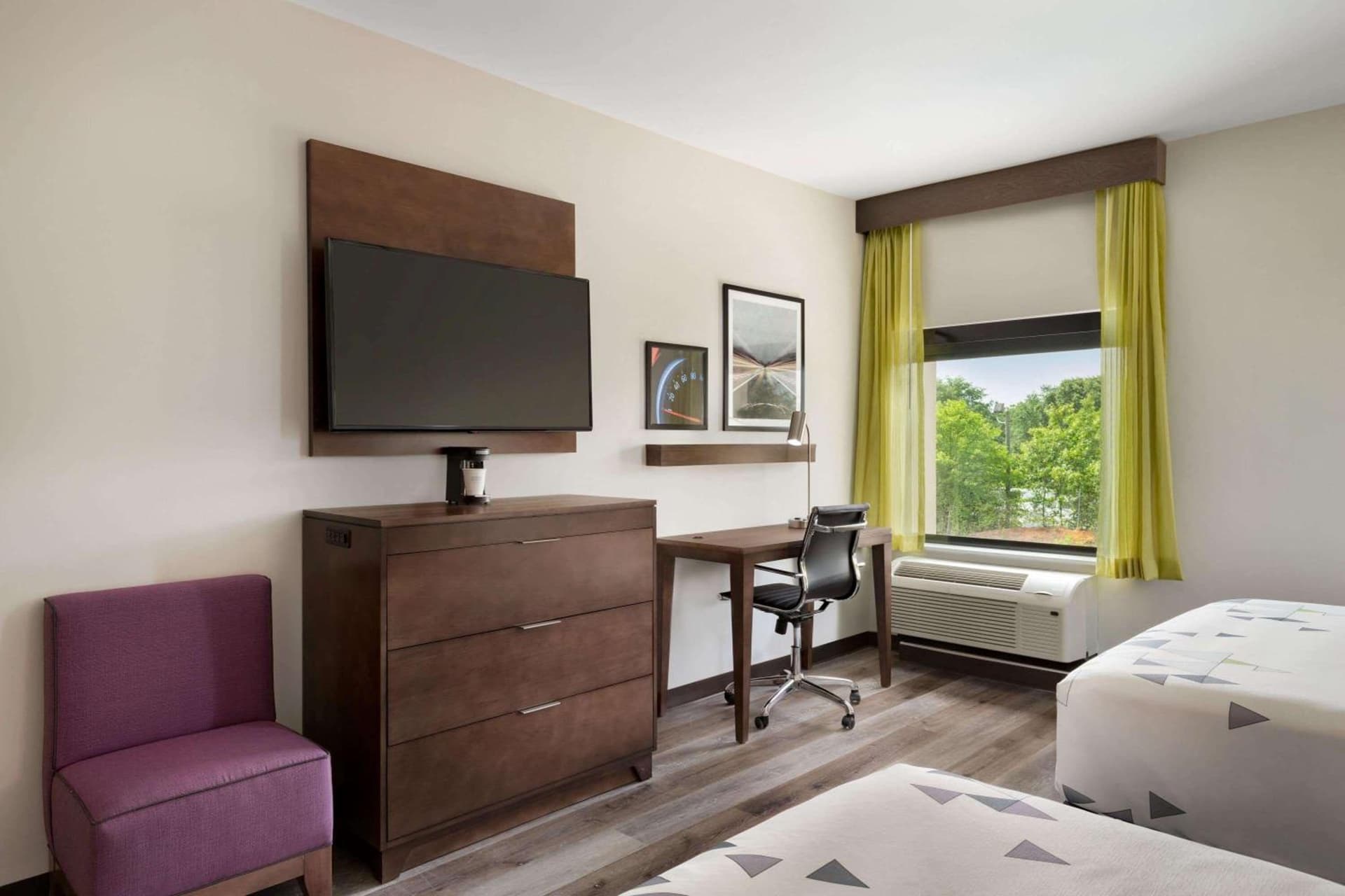 La Quinta Inn & Suites by Wyndham Braselton gallery photo in Braselton, GA — image 55
