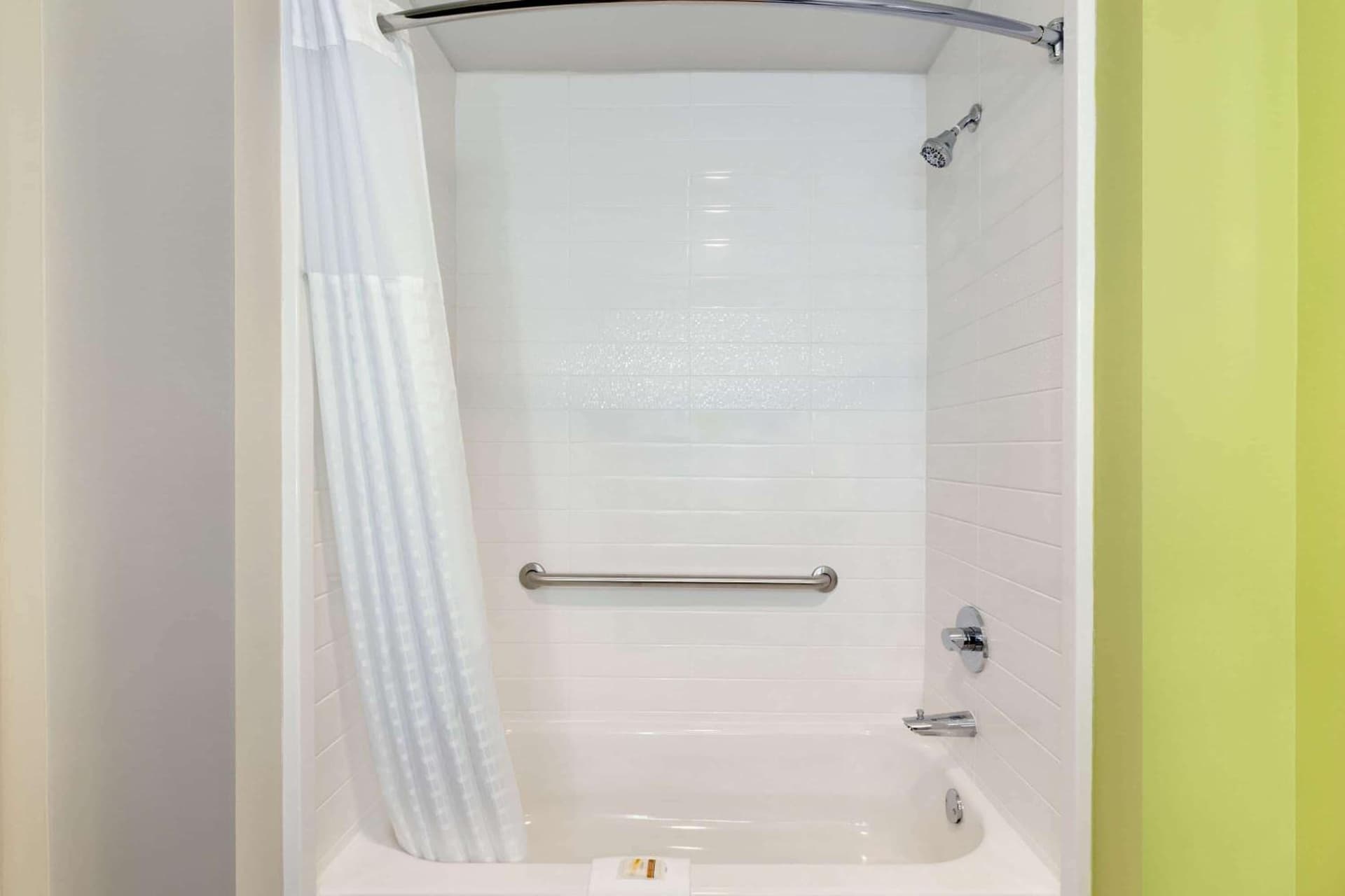 La Quinta Inn & Suites by Wyndham Braselton gallery photo in Braselton, GA — image 72