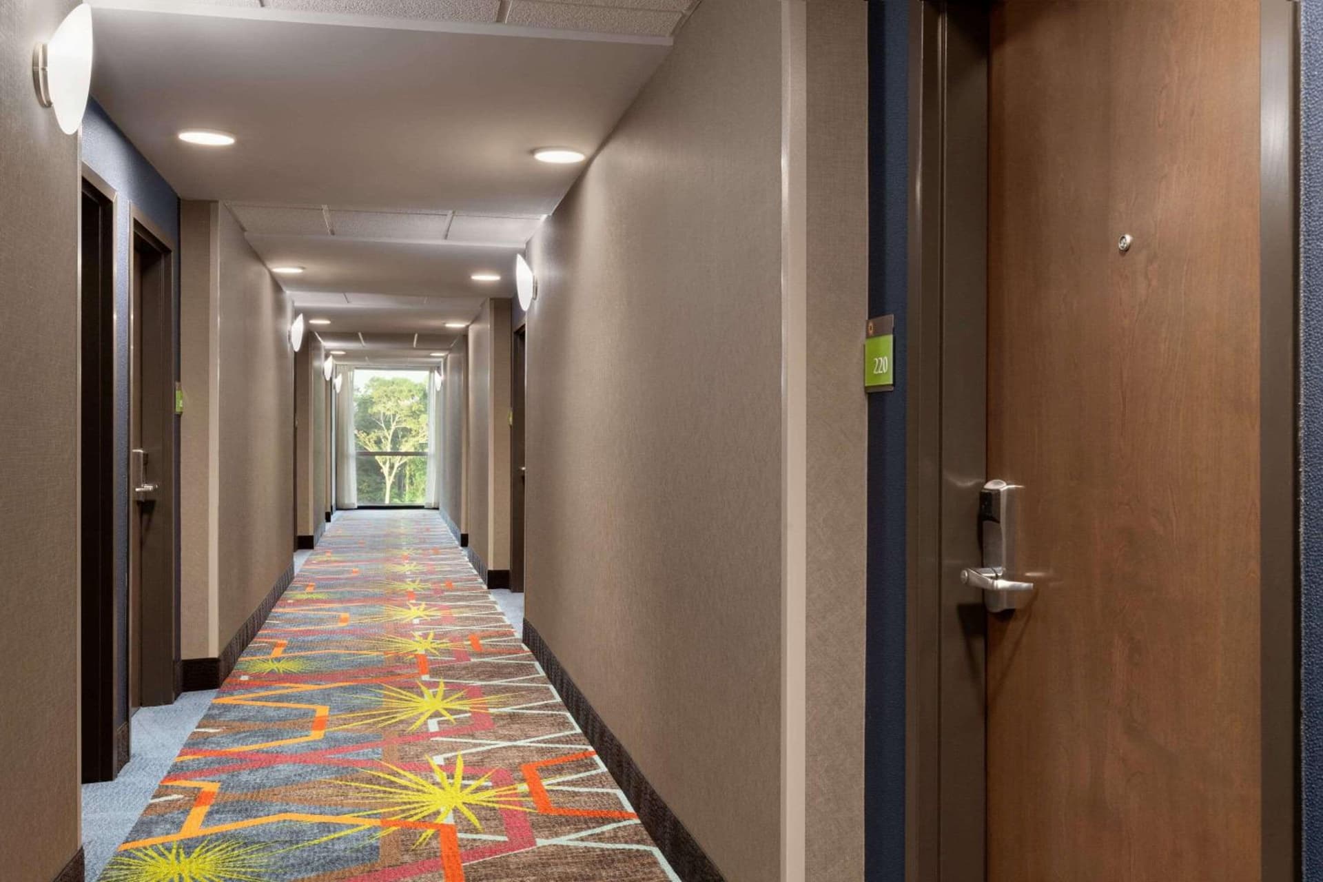 La Quinta Inn & Suites by Wyndham Braselton gallery photo in Braselton, GA — image 10