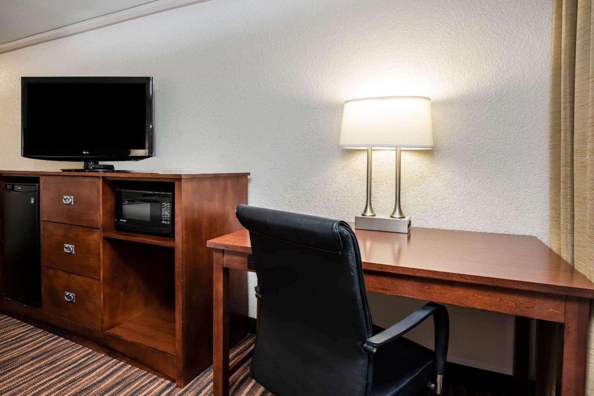La Quinta Inn by Wyndham Bend gallery photo in Bend, OR — image 12