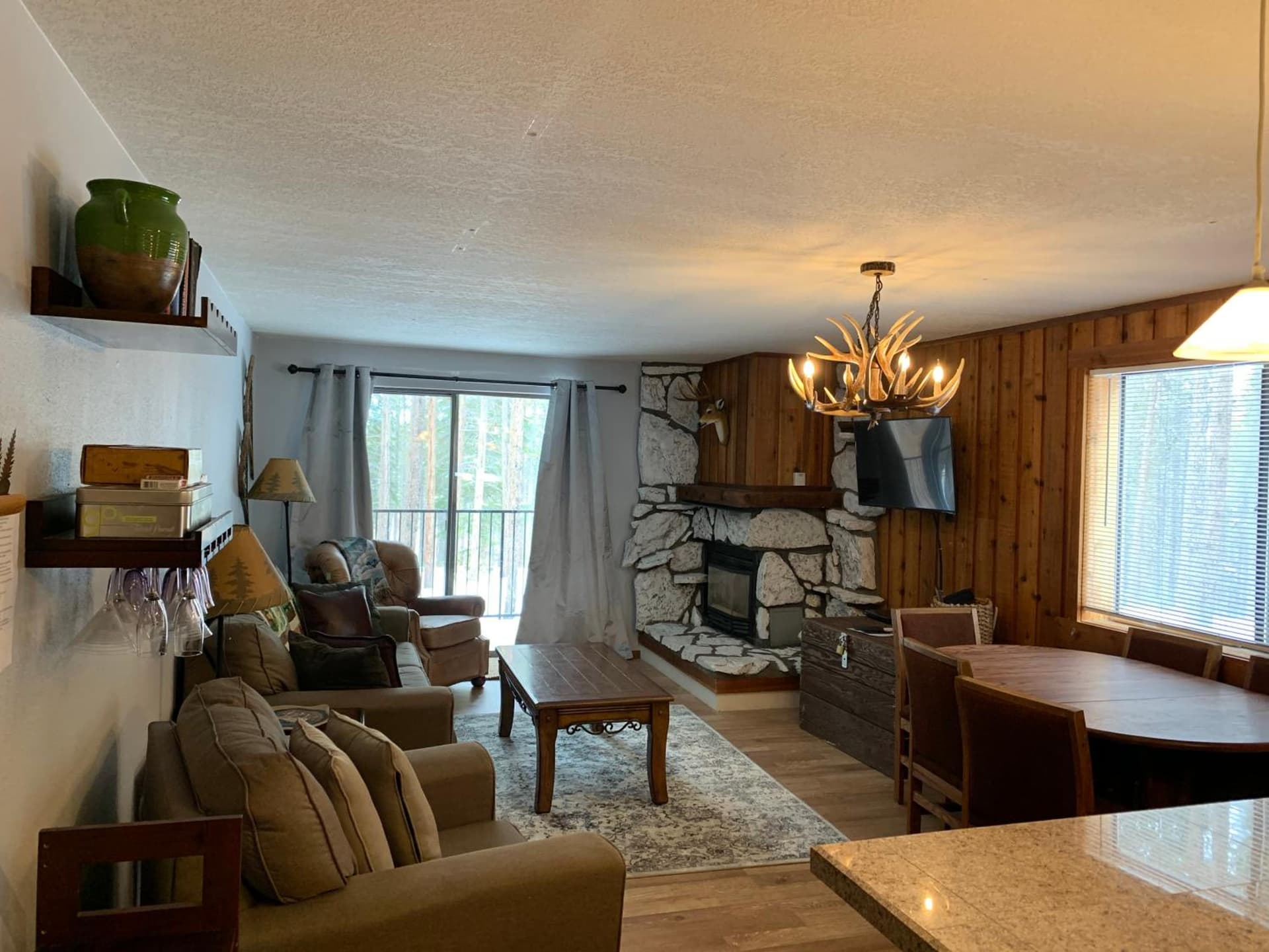 Beaver Village Apartment property views in Winter Park, CO — gallery photo 3