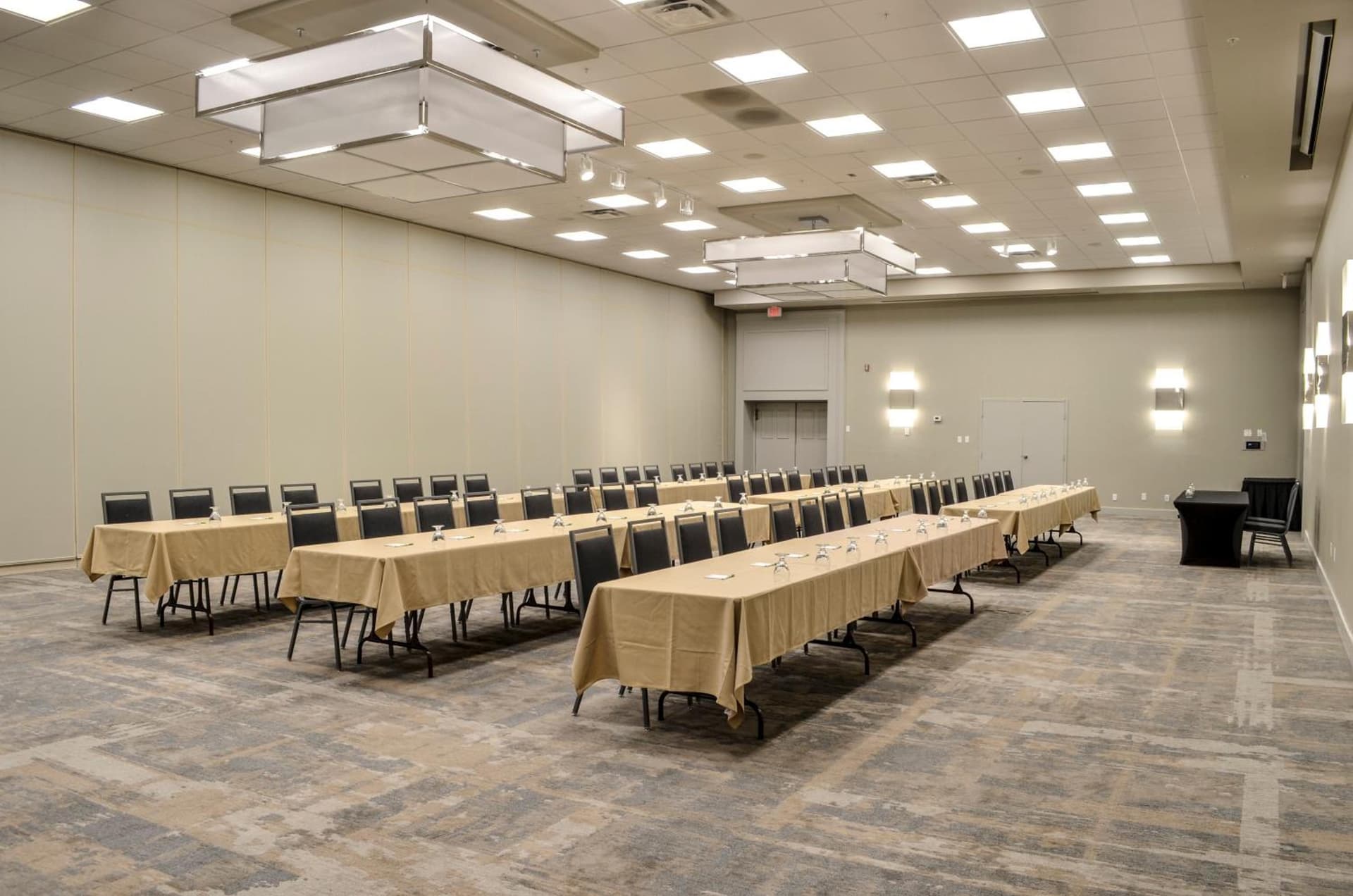 Holiday Inn Fargo by IHG gallery photo in Fargo, ND — image 42