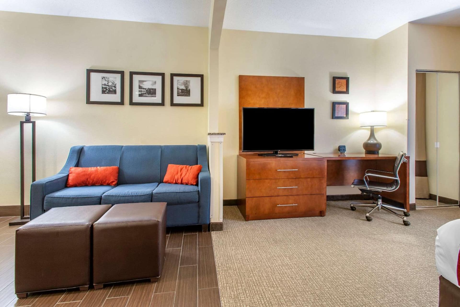 Comfort Suites Newark - Harrison gallery photo in Newark, NJ — image 26