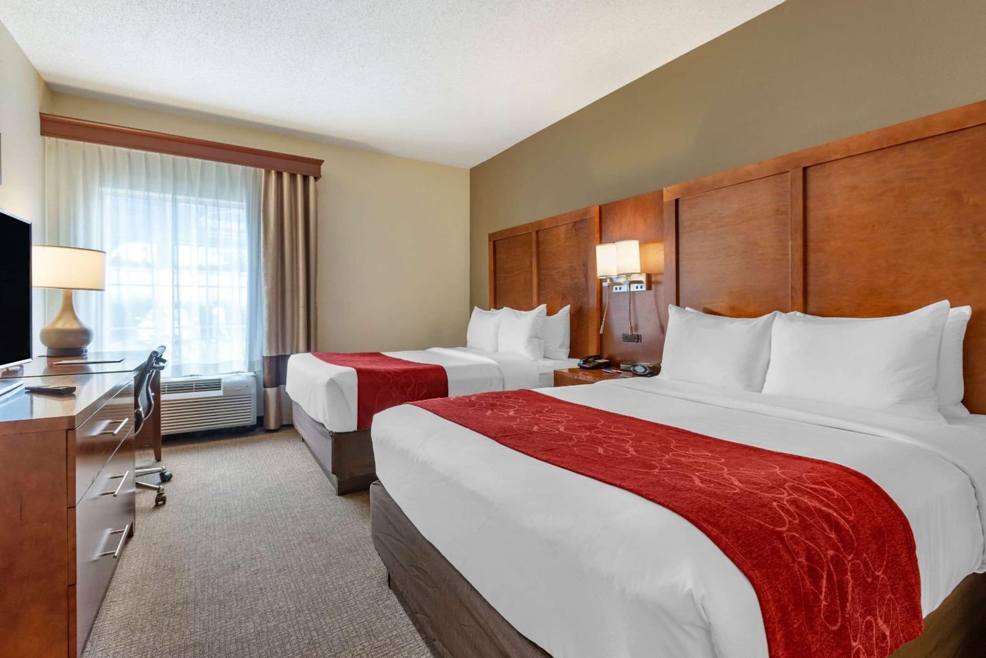 Comfort Suites Newark - Harrison gallery photo in Newark, NJ — image 20
