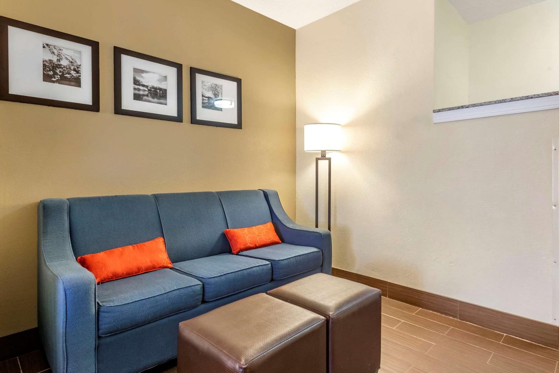 Comfort Suites Newark - Harrison gallery photo in Newark, NJ — image 31