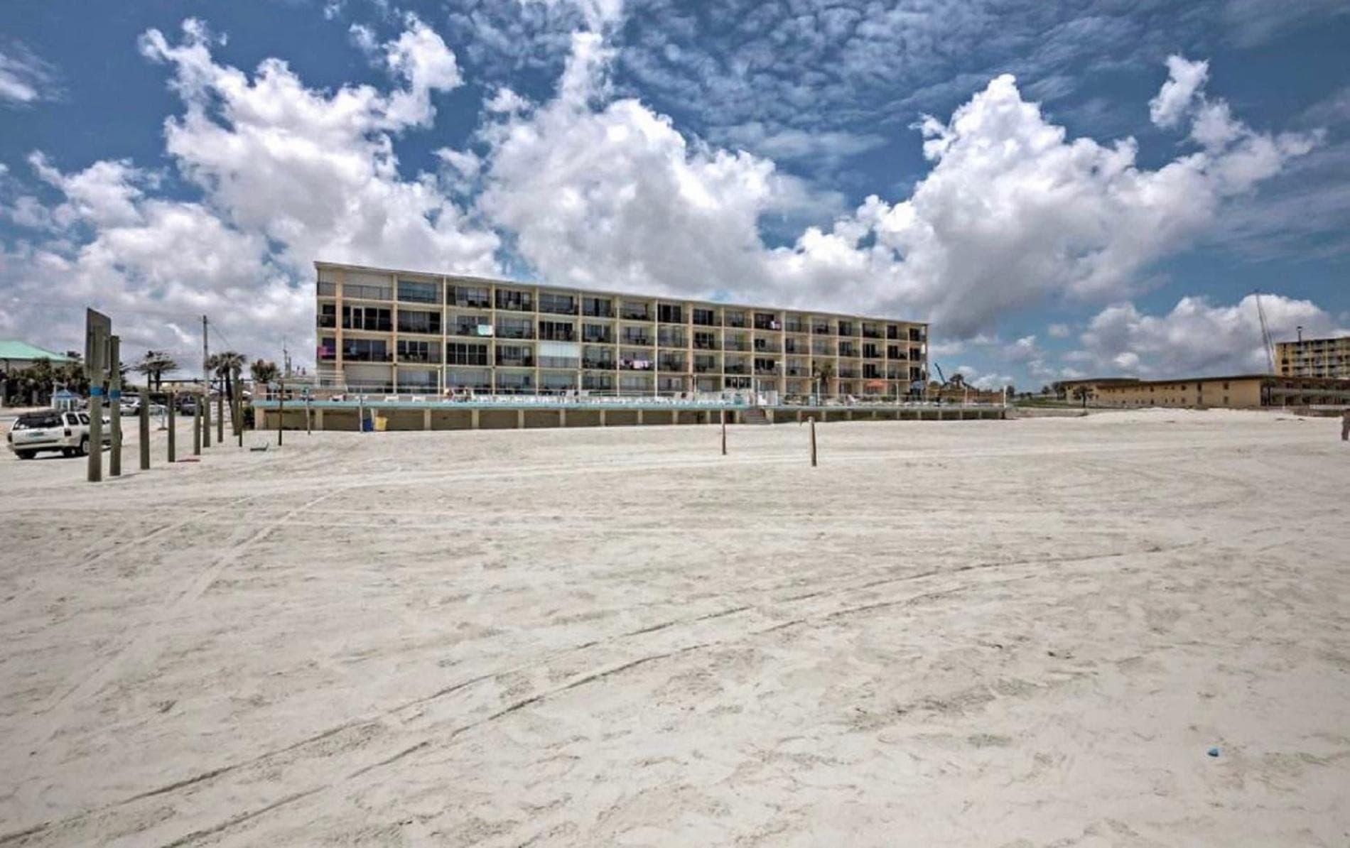 Daytona Inn Studios featured exterior or lobby in Daytona Beach, FL — similar hotel