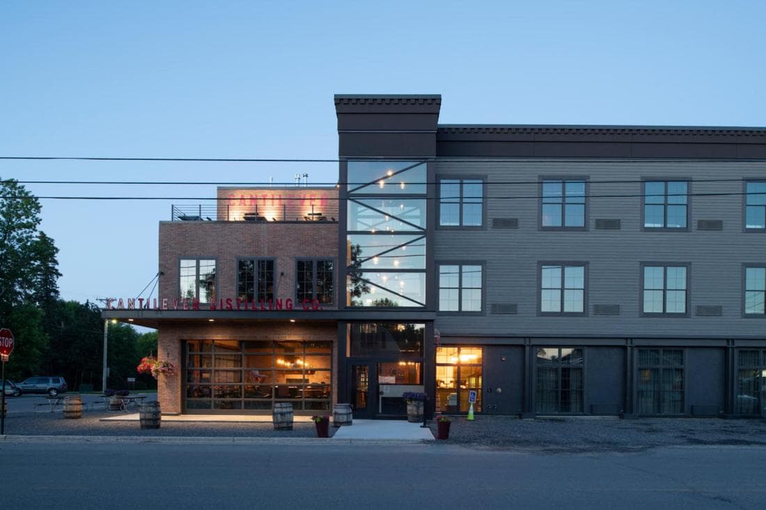 Cantilever Hotel, Trademark Collection by Wyndham property views in Ranier, MN — gallery photo 3