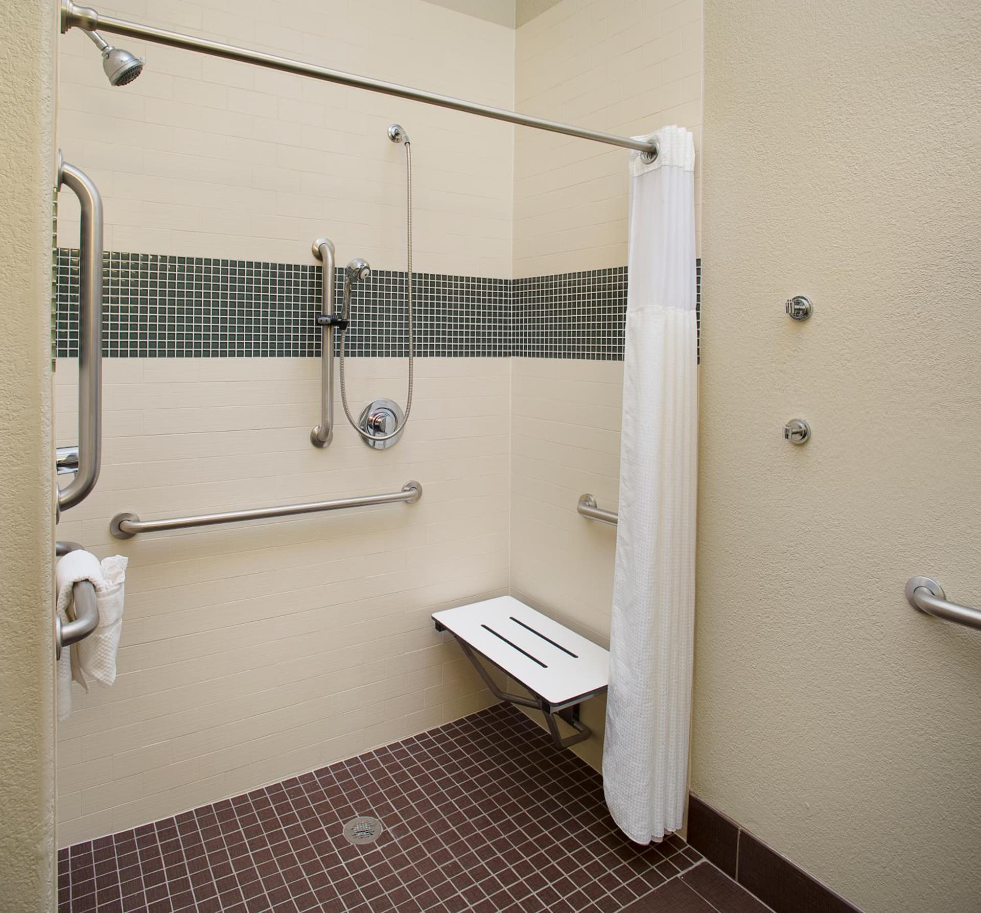 Staybridge Suites San Angelo by IHG gallery photo in San Angelo, TX — image 13