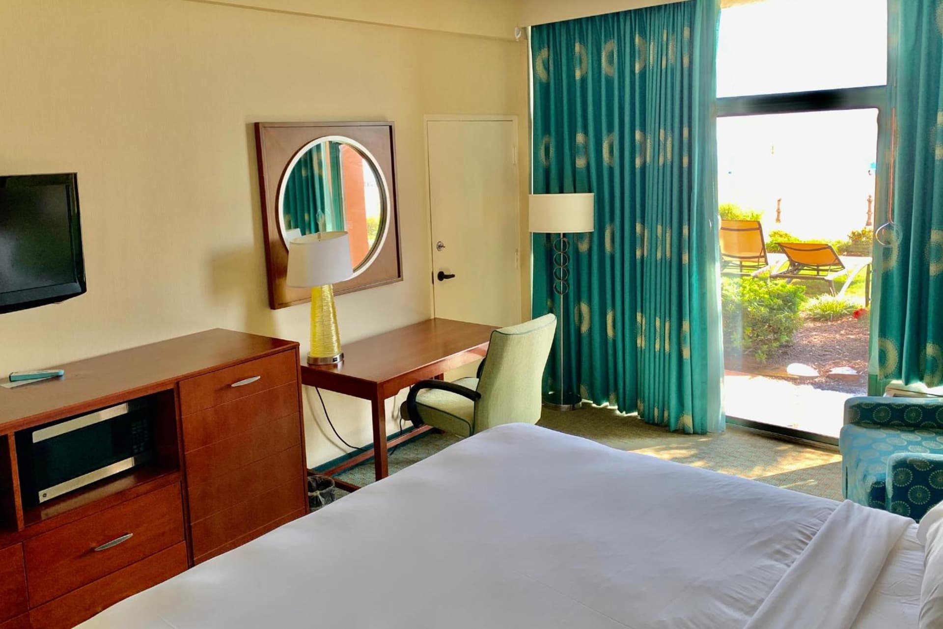 Holiday Inn & Suites Virginia Beach - North Beach by IHG gallery photo in Virginia Beach, VA — image 55