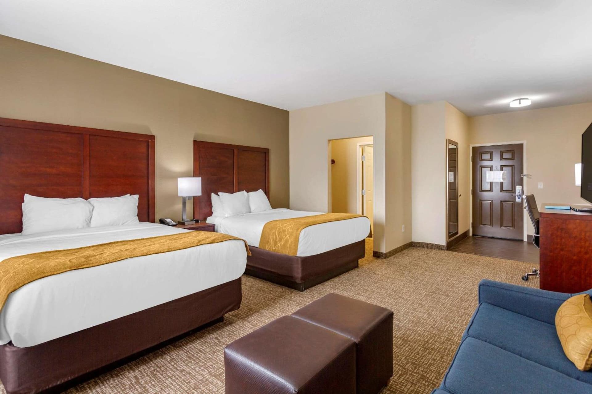 Comfort Suites Clarksville near Governors Square Mall gallery photo in Clarksville, TN — image 15