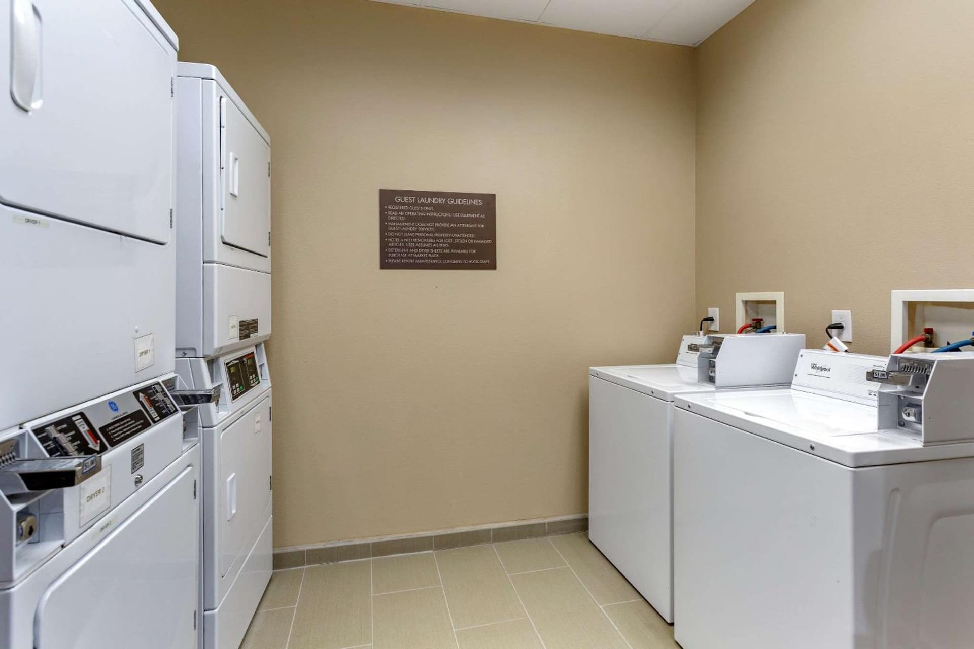 Comfort Suites Clarksville near Governors Square Mall gallery photo in Clarksville, TN — image 22