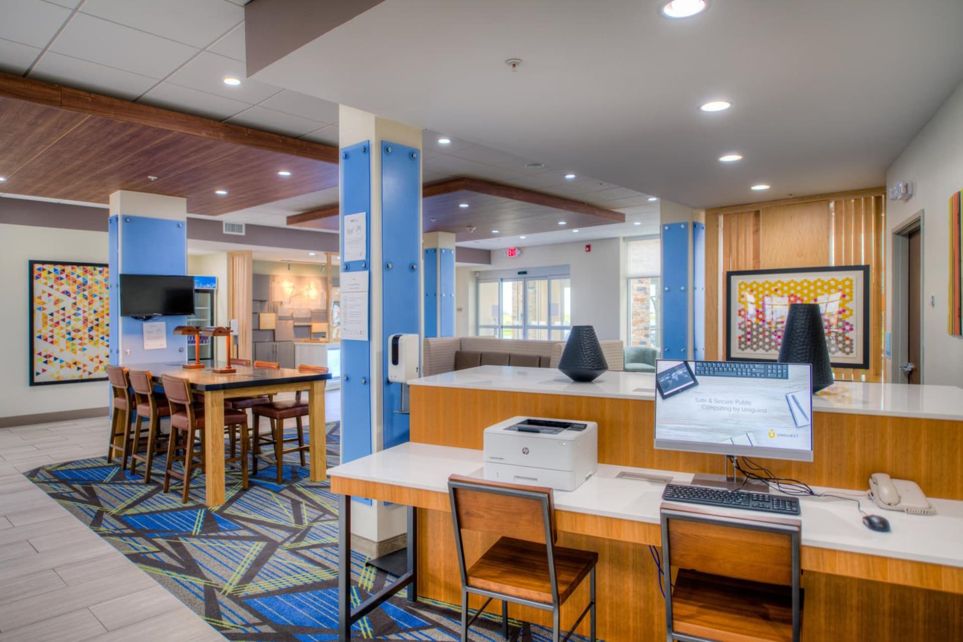 Holiday Inn Express & Suites - Remington by IHG interior in Remington, IN — gallery photo 2