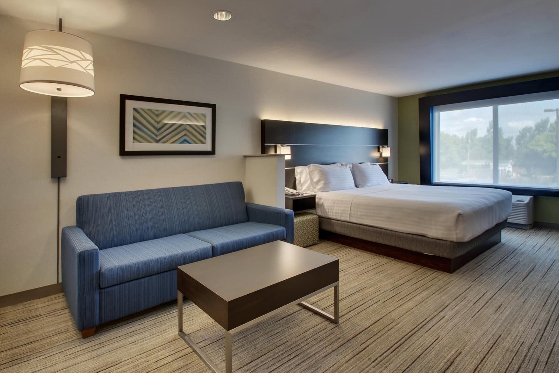 Holiday Inn Express Hotel & Suites Morris by IHG gallery photo in Morris, IL — image 27