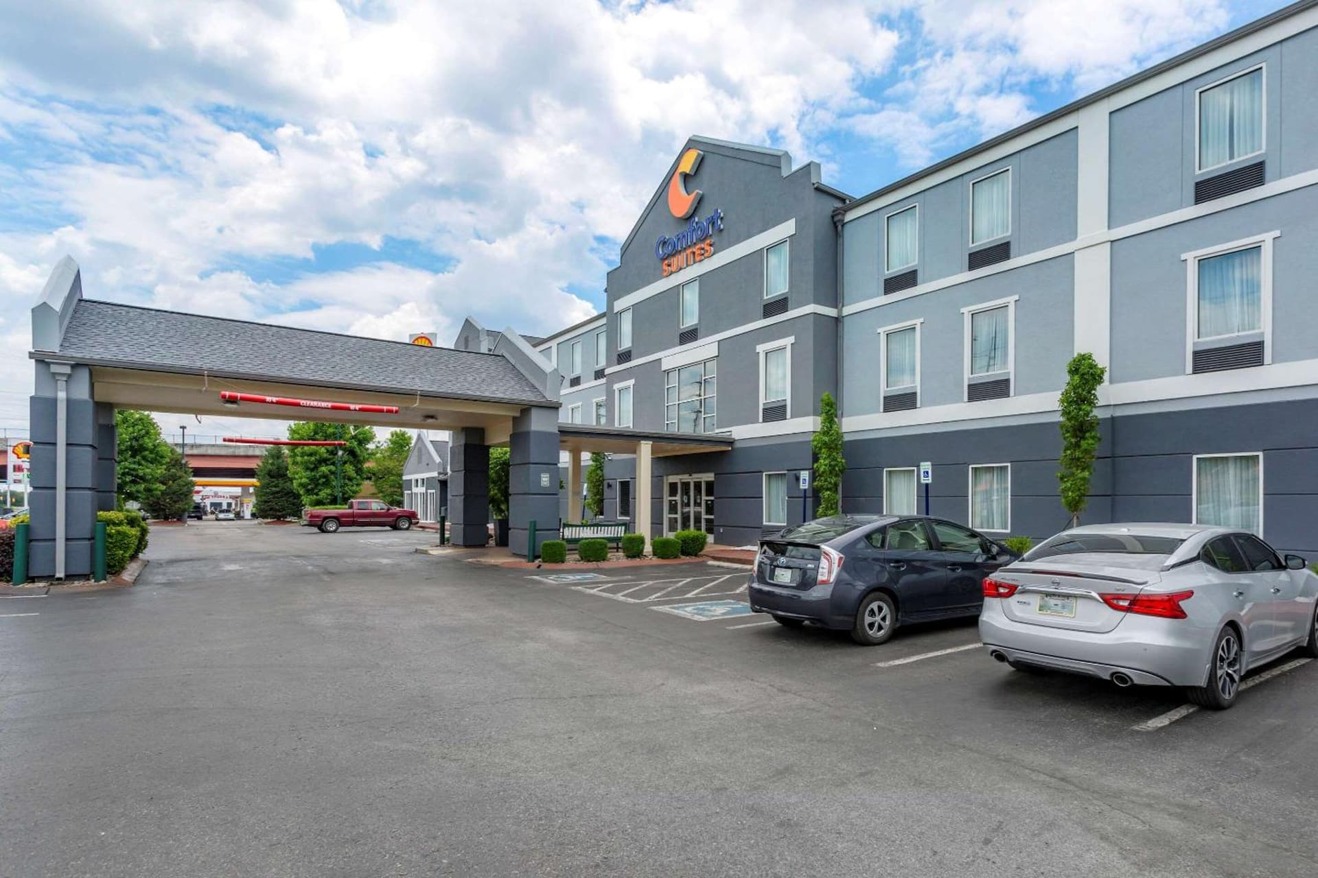 Comfort Suites Goodlettsville Rivergate interior in Goodlettsville, TN — gallery photo 2