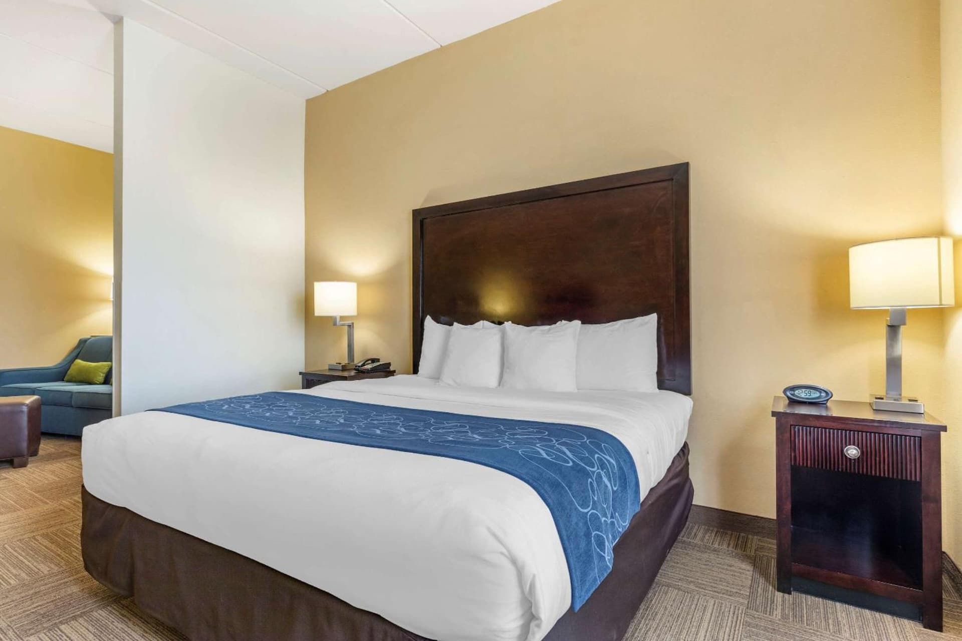 Comfort Suites Frisco gallery photo in Frisco, TX — image 30