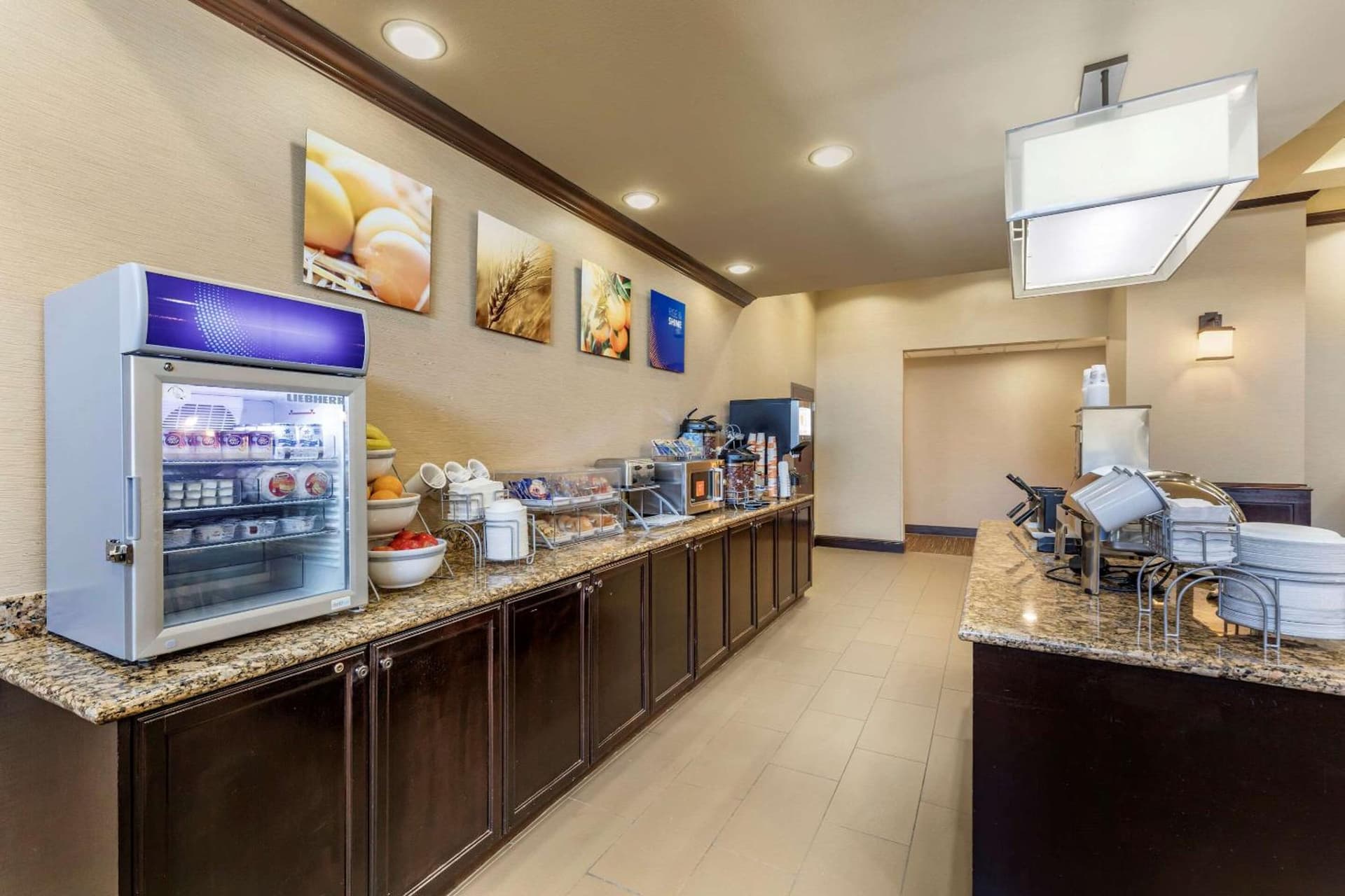 Comfort Suites Frisco gallery photo in Frisco, TX — image 24