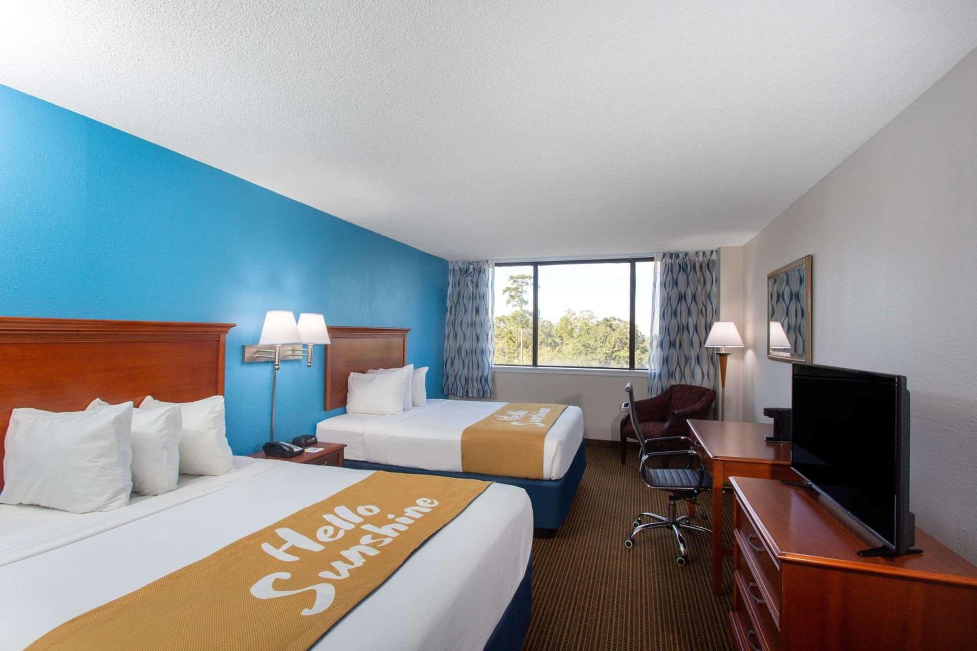 Days Inn & Suites by Wyndham Tallahassee Conf Center I-10 gallery photo in Tallahassee, FL — image 15