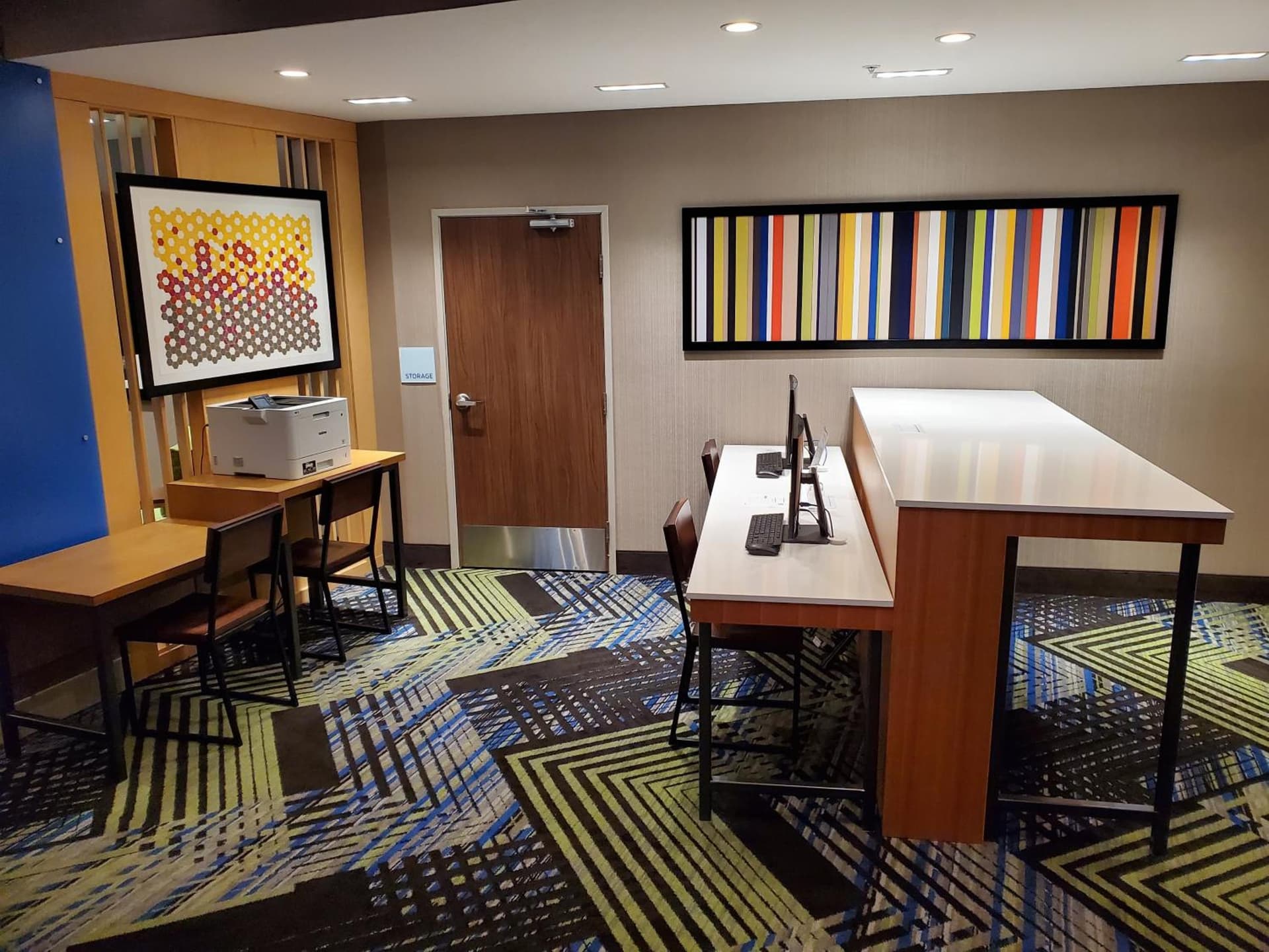 Holiday Inn Express & Suites - Harrisburg S - Mechanicsburg by IHG property views in Mechanicsburg, PA — gallery photo 3